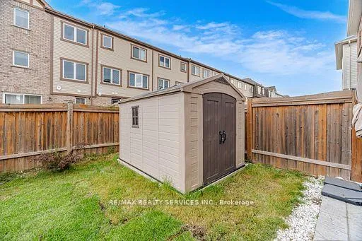 Photo 47 of 25 Bannister Crescent, Brampton, Northwest Brampton — HOMEH