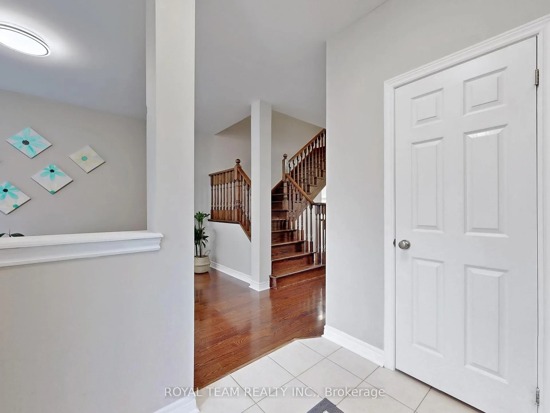 Photo 5 of 4 Church View Avenue, Markham, Victoria Manor-Jennings Gate — HOMEH