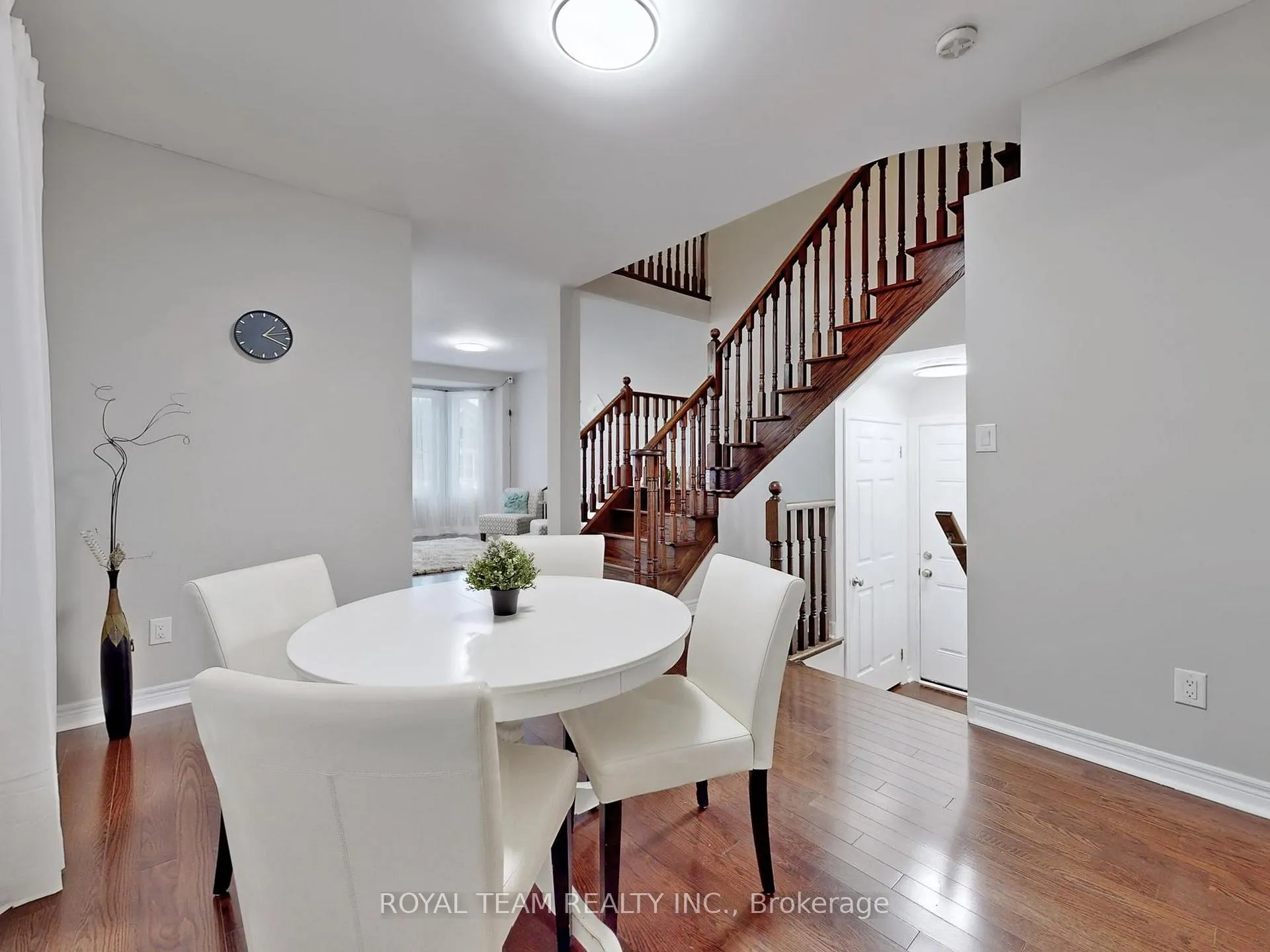 Photo 10 of 4 Church View Avenue, Markham, Victoria Manor-Jennings Gate — HOMEH