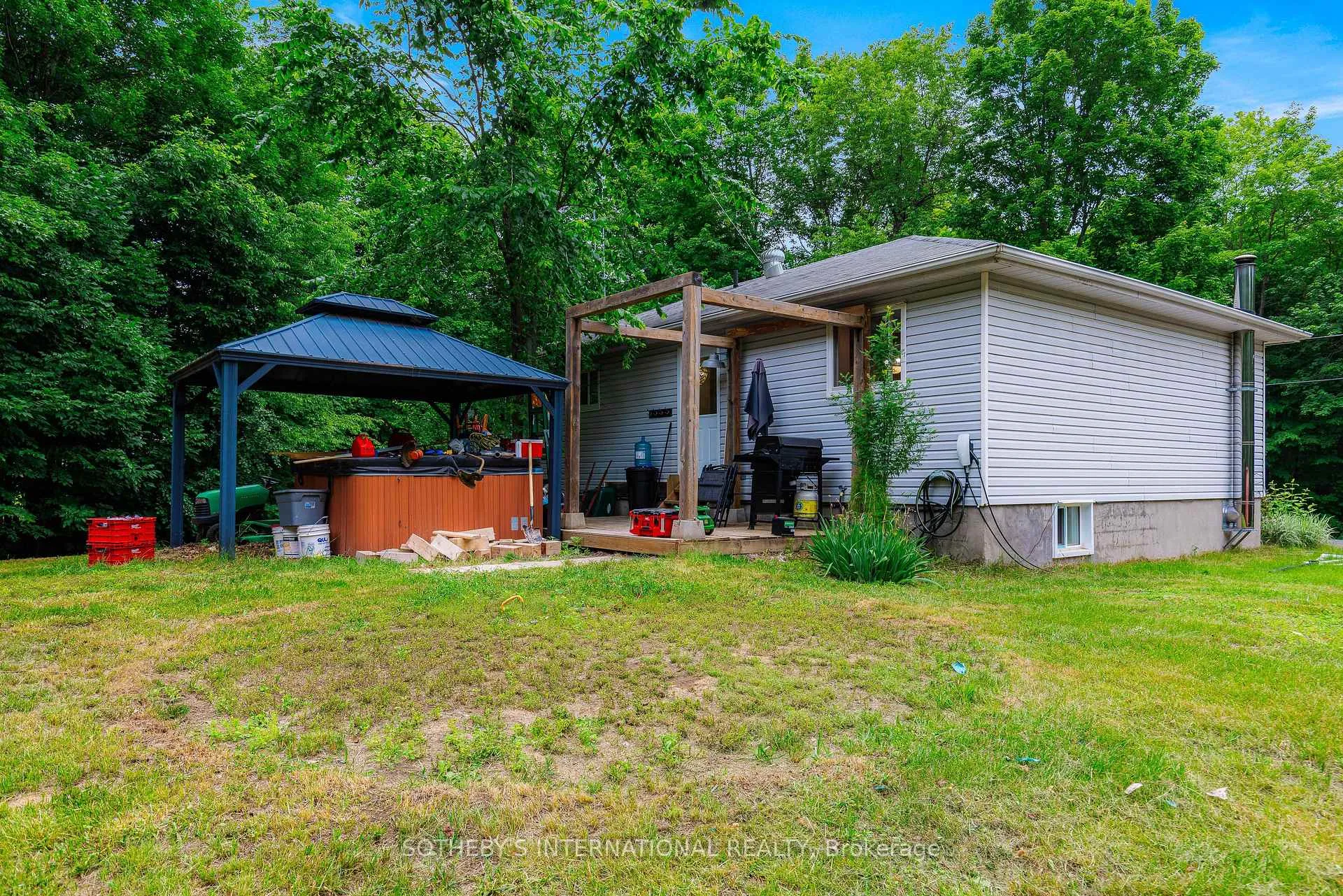 Photo 26 of 8690 Kyle Road, Augusta, Augusta Twp — HOMEH