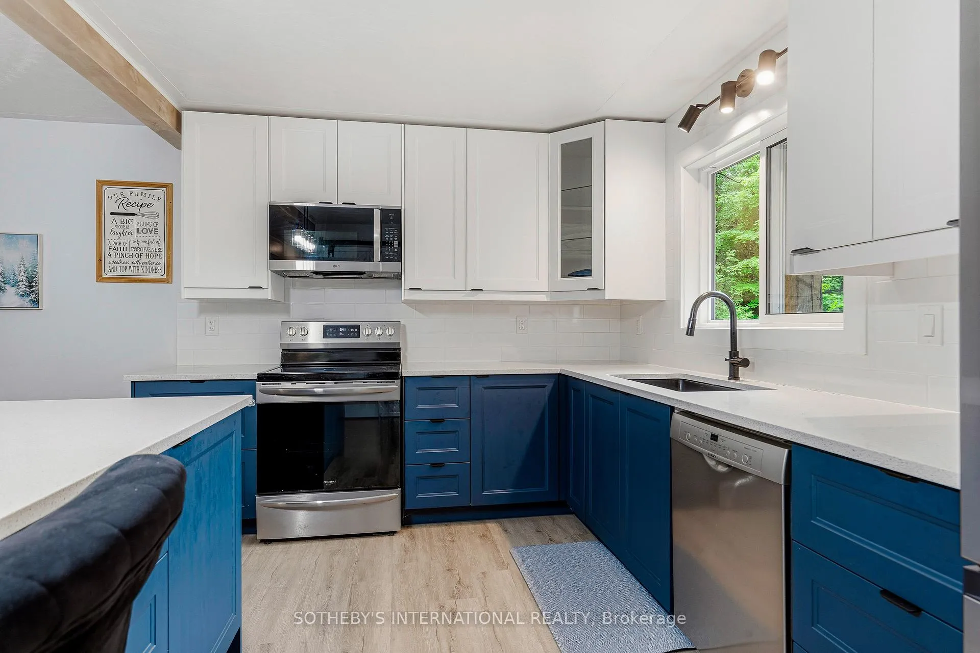 Photo 7 of 8690 Kyle Road, Augusta, Augusta Twp — HOMEH