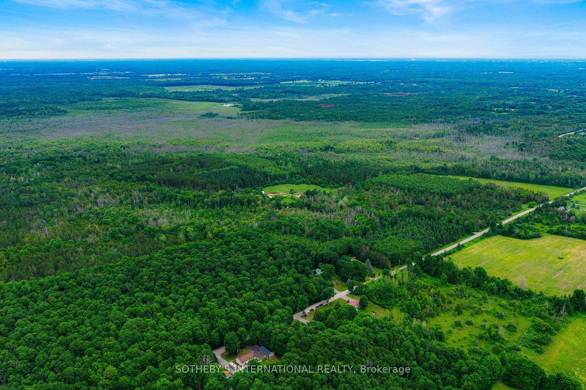 Photo 32 of 8690 Kyle Road, Augusta, Augusta Twp — HOMEH