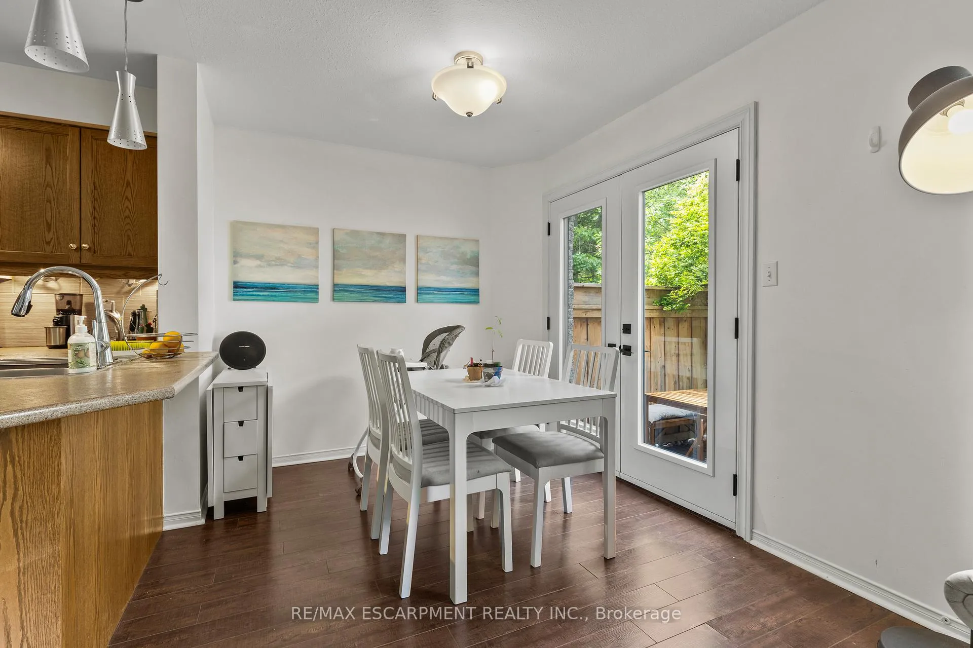 Photo 11 of Unit 9, 2110 Headon Road, Burlington, Headon — HOMEH