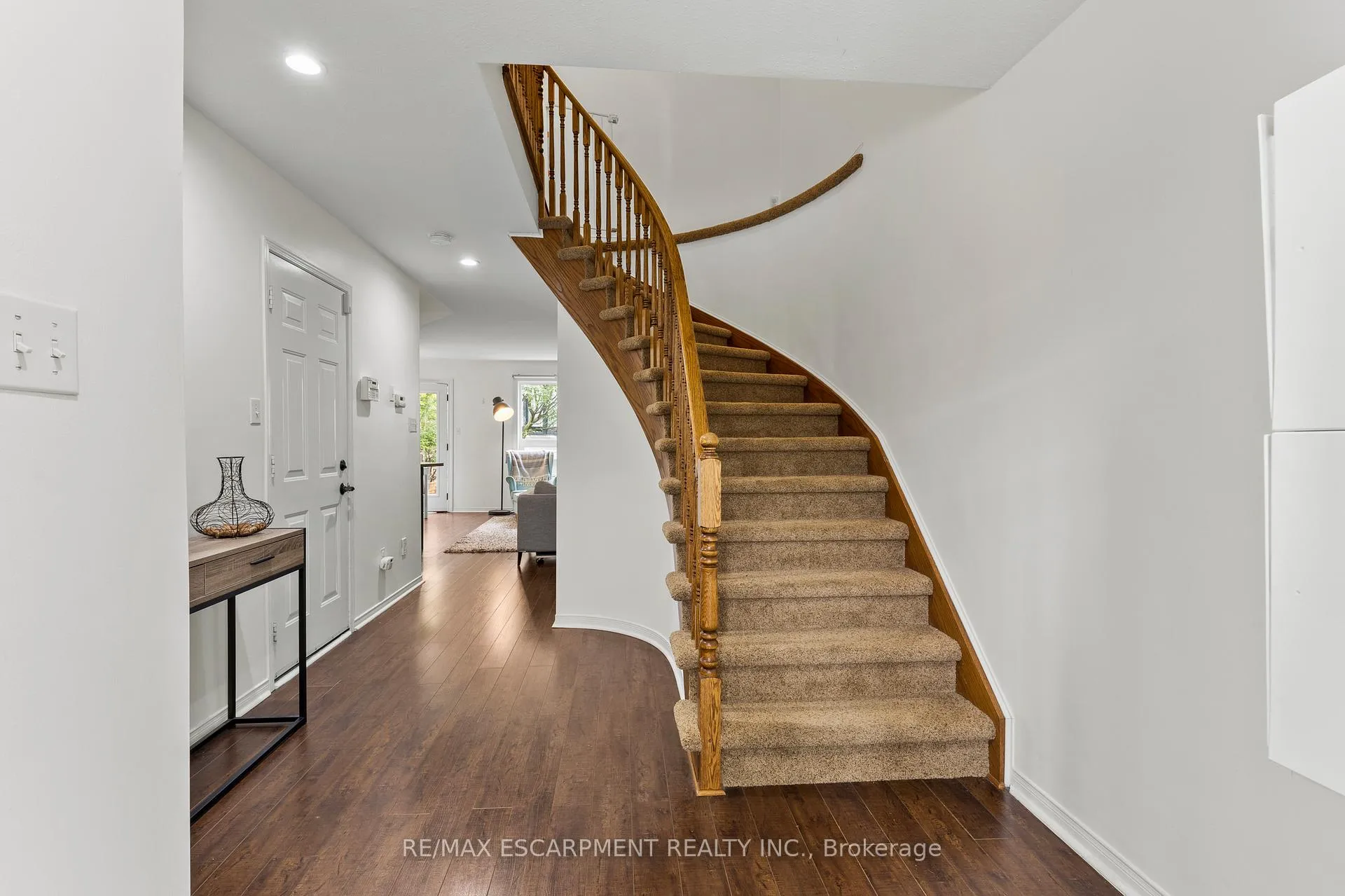 Photo 13 of Unit 9, 2110 Headon Road, Burlington, Headon — HOMEH