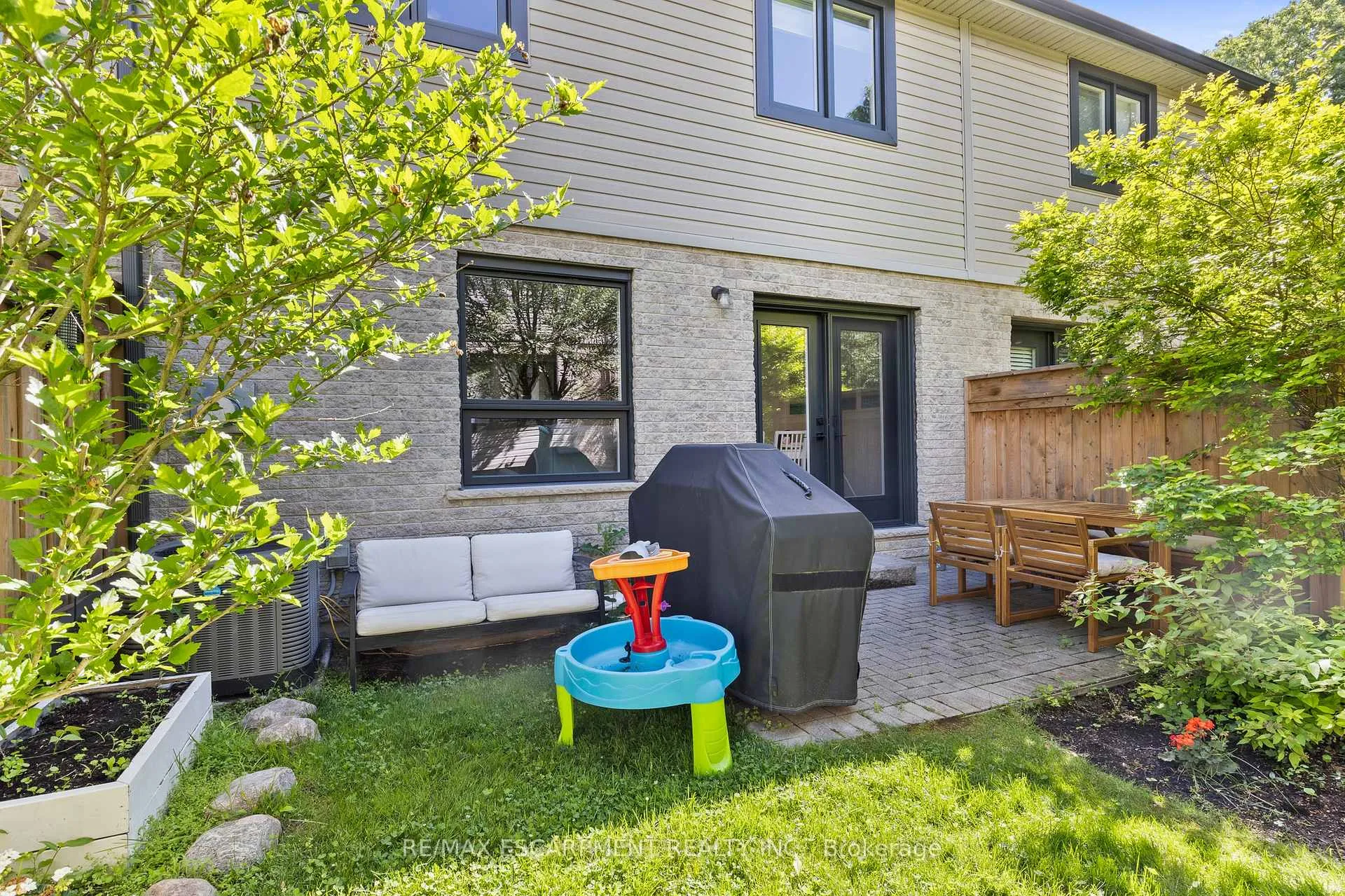 Photo 28 of Unit 9, 2110 Headon Road, Burlington, Headon — HOMEH
