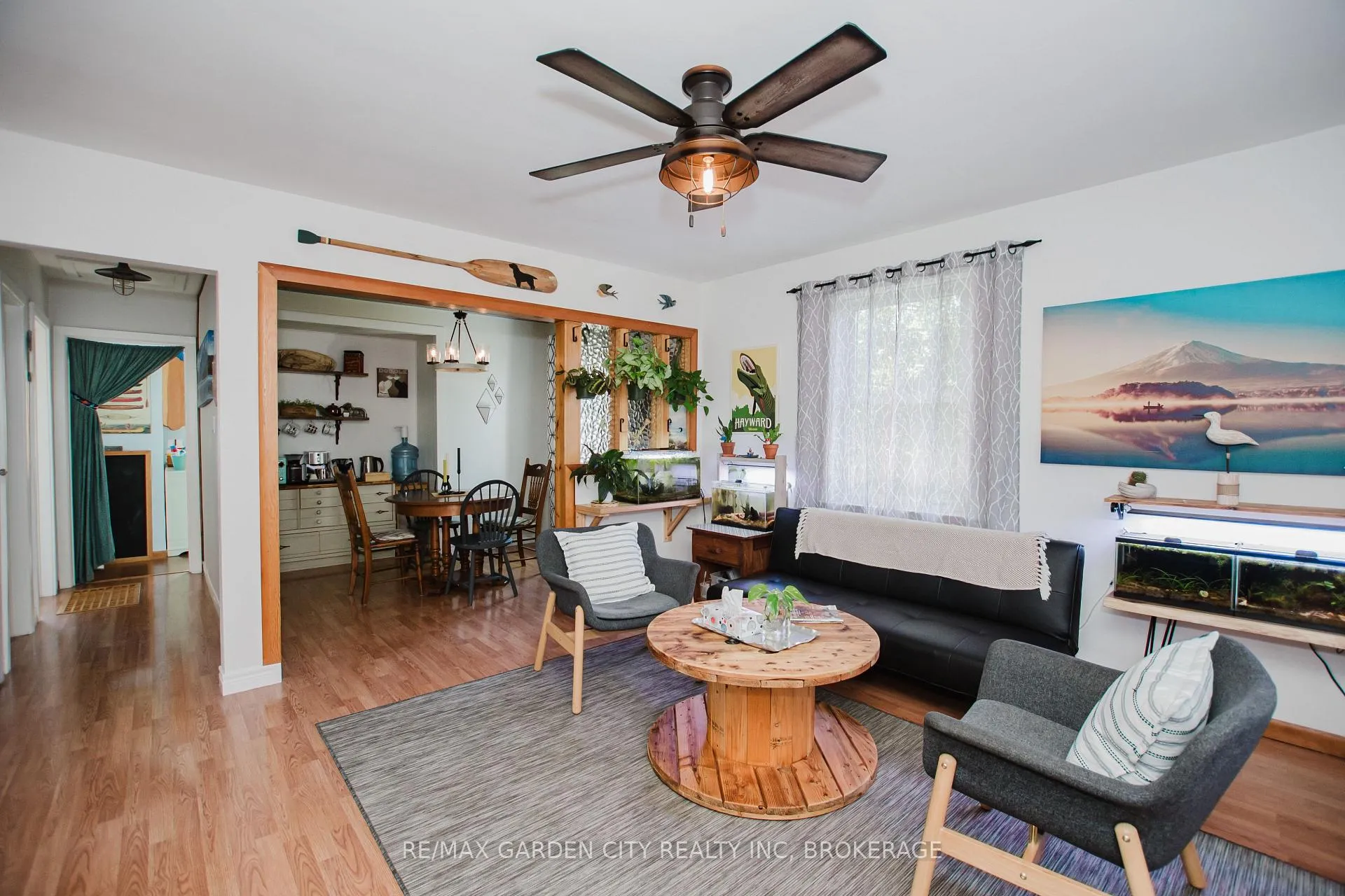 Photo 4 of 9 Blain Place, St. Catharines, E. Chester — HOMEH