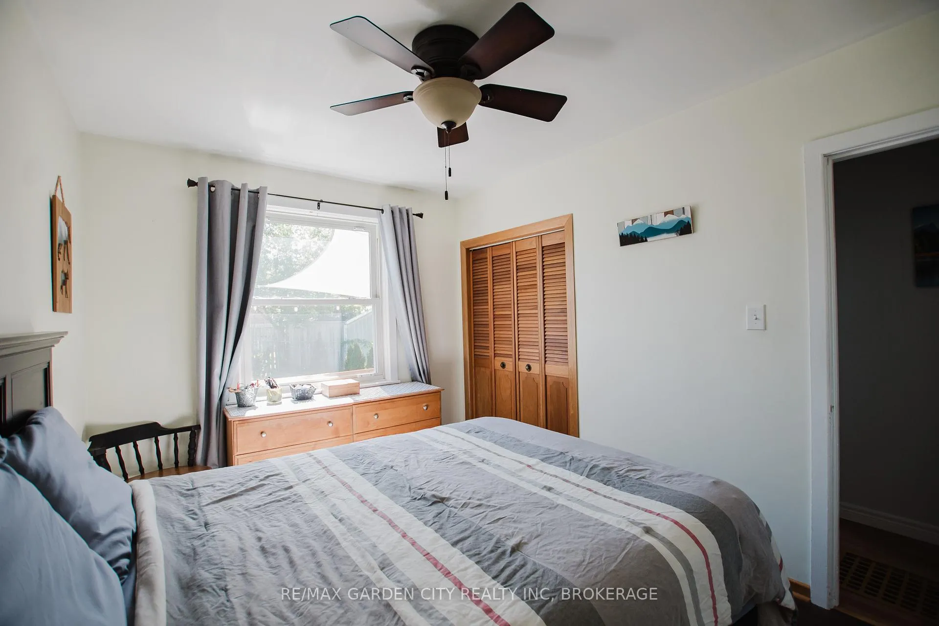 Photo 17 of 9 Blain Place, St. Catharines, E. Chester — HOMEH