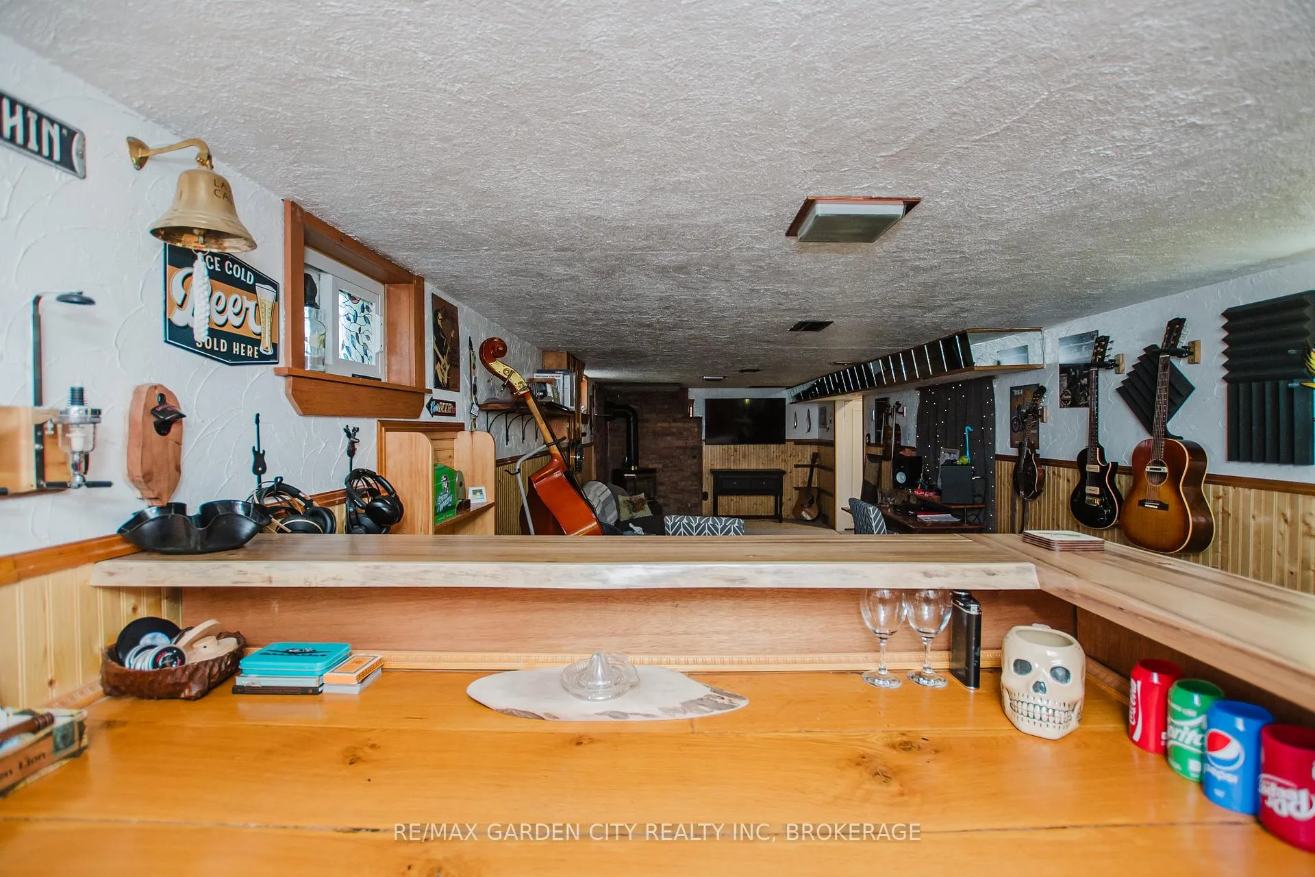 Photo 26 of 9 Blain Place, St. Catharines, E. Chester — HOMEH