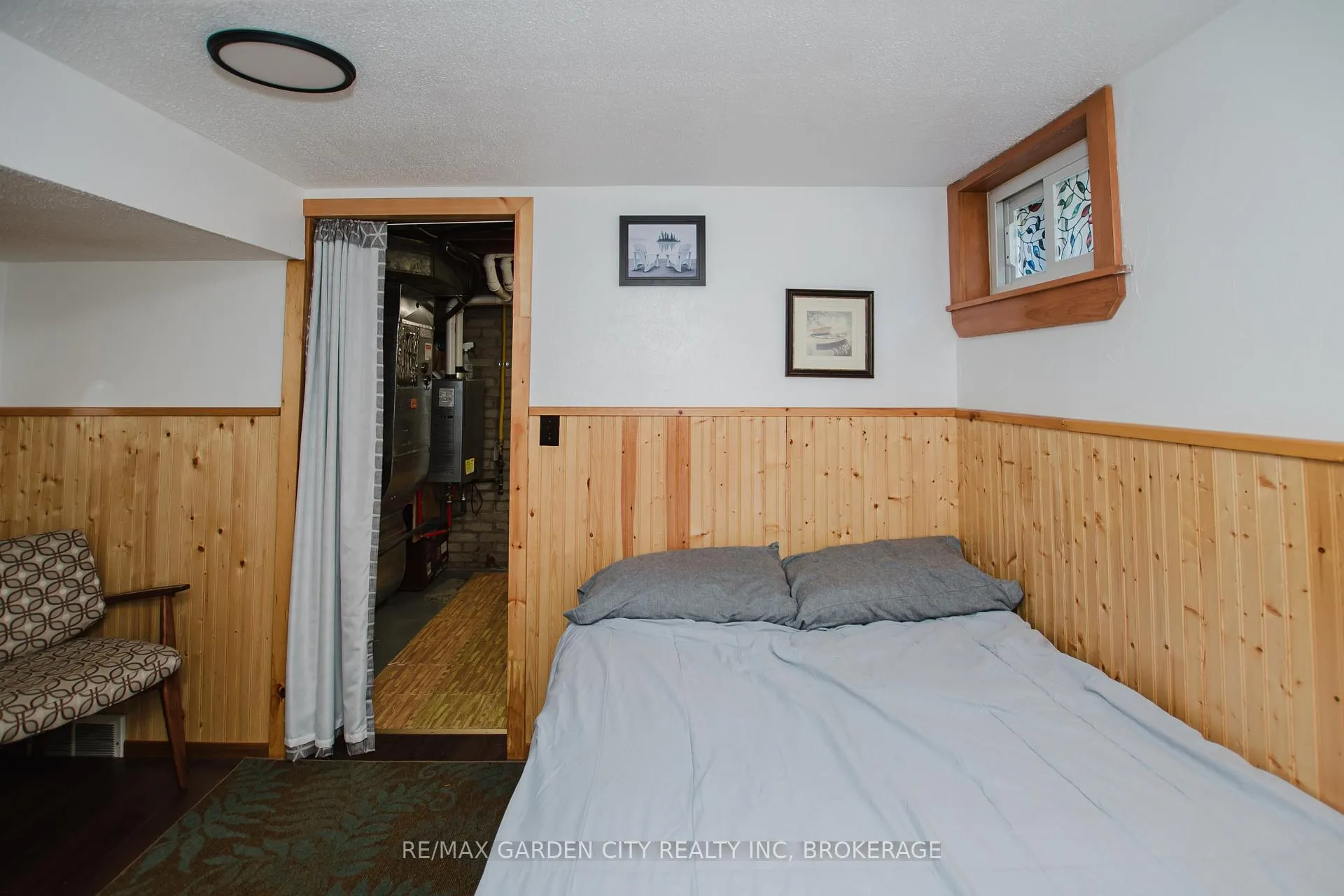 Photo 35 of 9 Blain Place, St. Catharines, E. Chester — HOMEH
