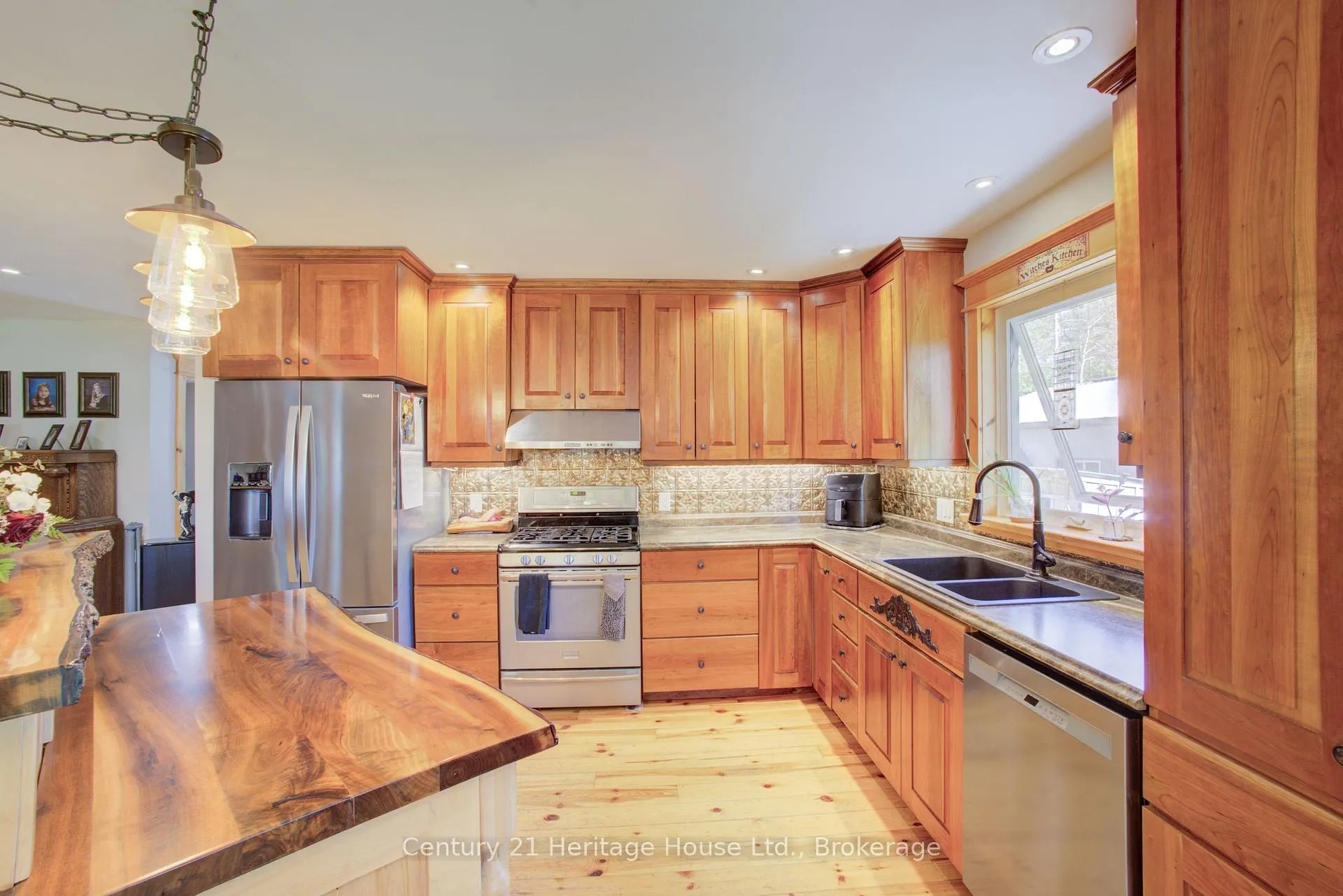 Photo 28 of 314844 6 Highway, West Grey — HOMEH