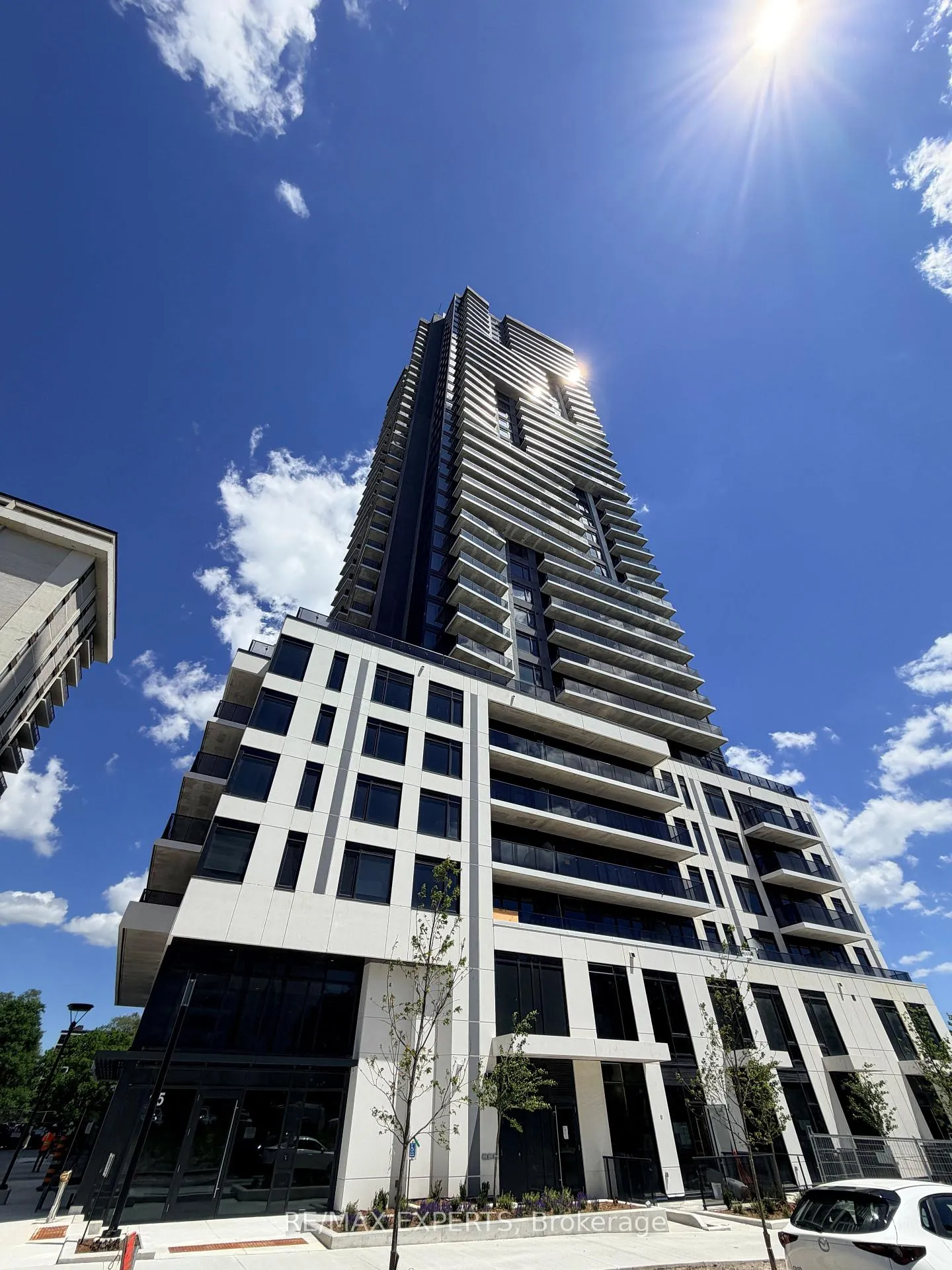 Photo 1 of Unit 410, 15 David Salomon Drive, Toronto, Flemingdon Park — HOMEH