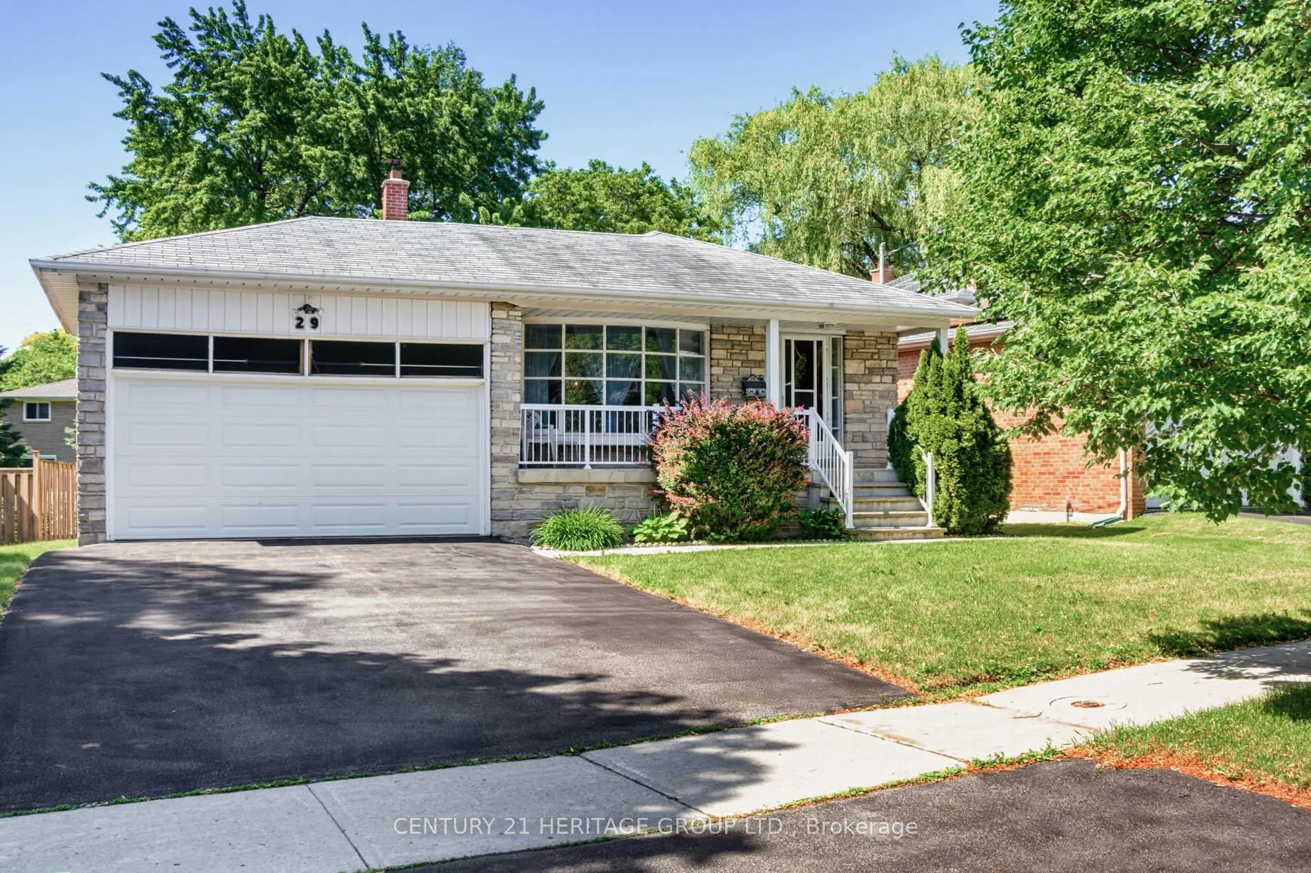 Photo 1 of 29 Lockmere Terrace, North York, Don Valley Village — HOMEH