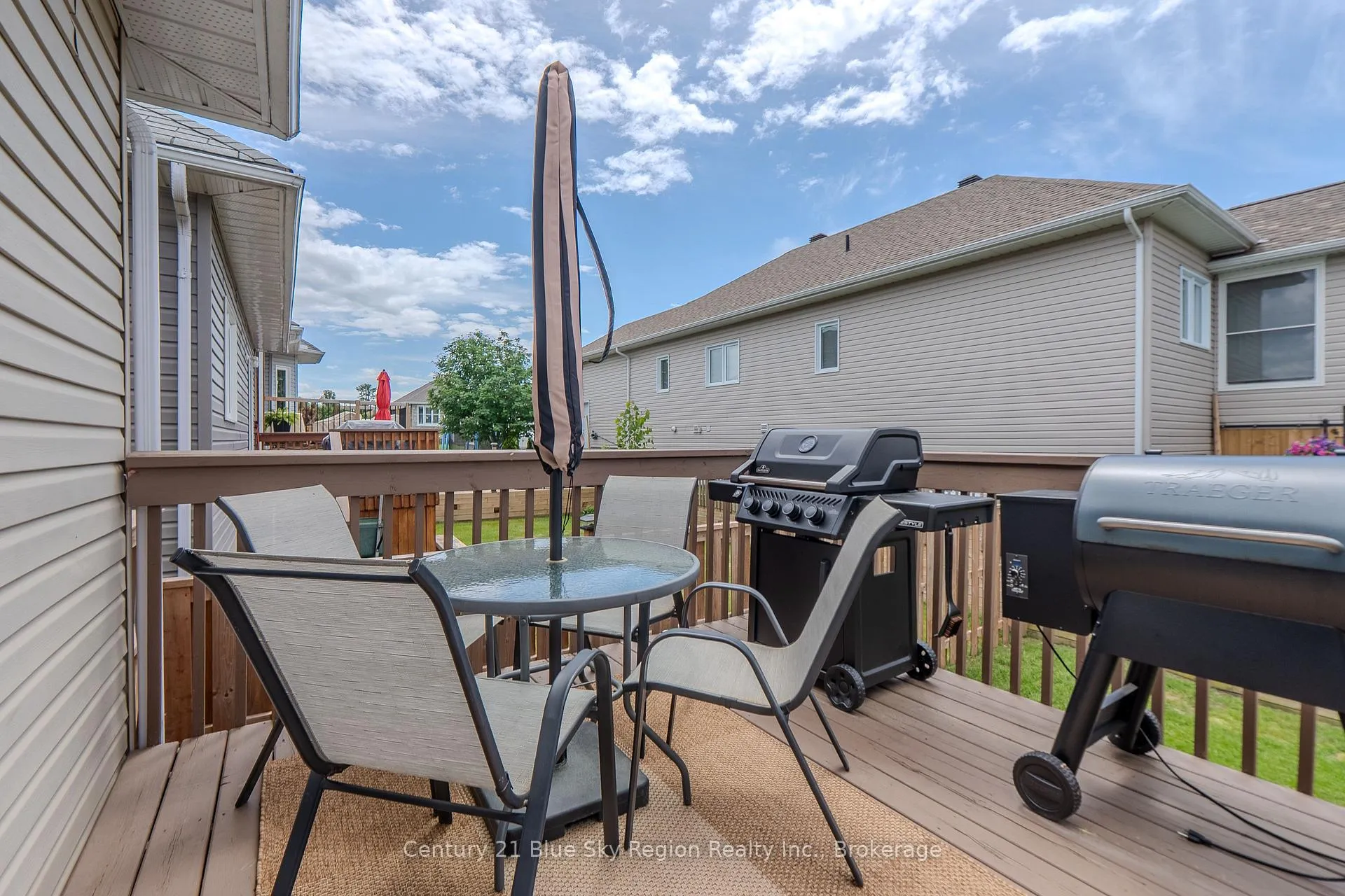 Photo 20 of 2438 Connaught Avenue, North Bay, Widdifield — HOMEH