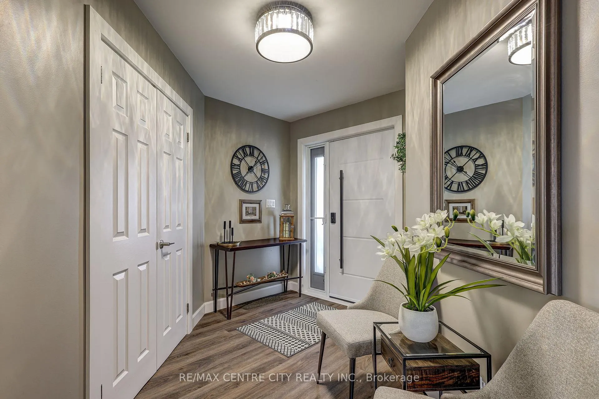 Photo 3 of 205 Cornell Drive, Central Elgin, Port Stanley — HOMEH