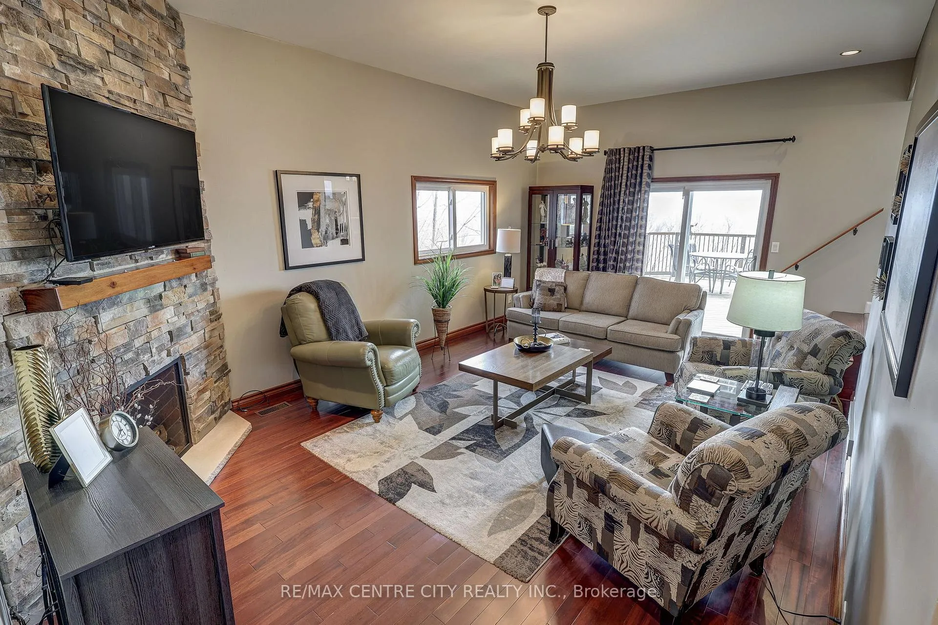 Photo 9 of 205 Cornell Drive, Central Elgin, Port Stanley — HOMEH