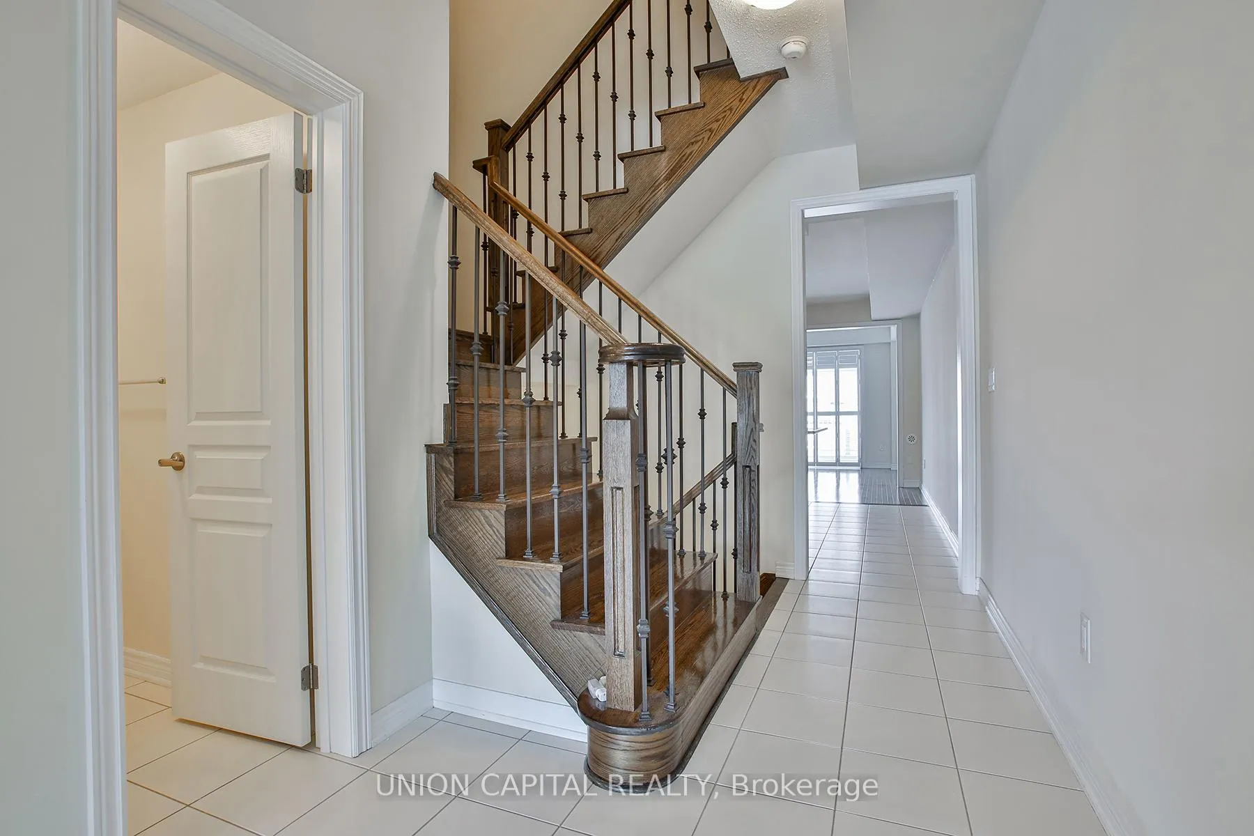 Photo 5 of 4632 16th Avenue, Markham, Berczy — HOMEH