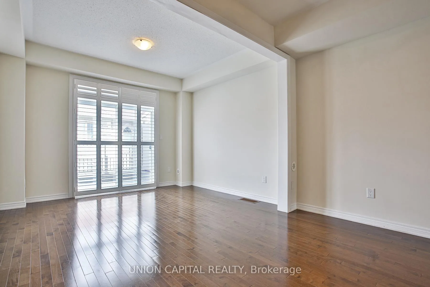 Photo 10 of 4632 16th Avenue, Markham, Berczy — HOMEH