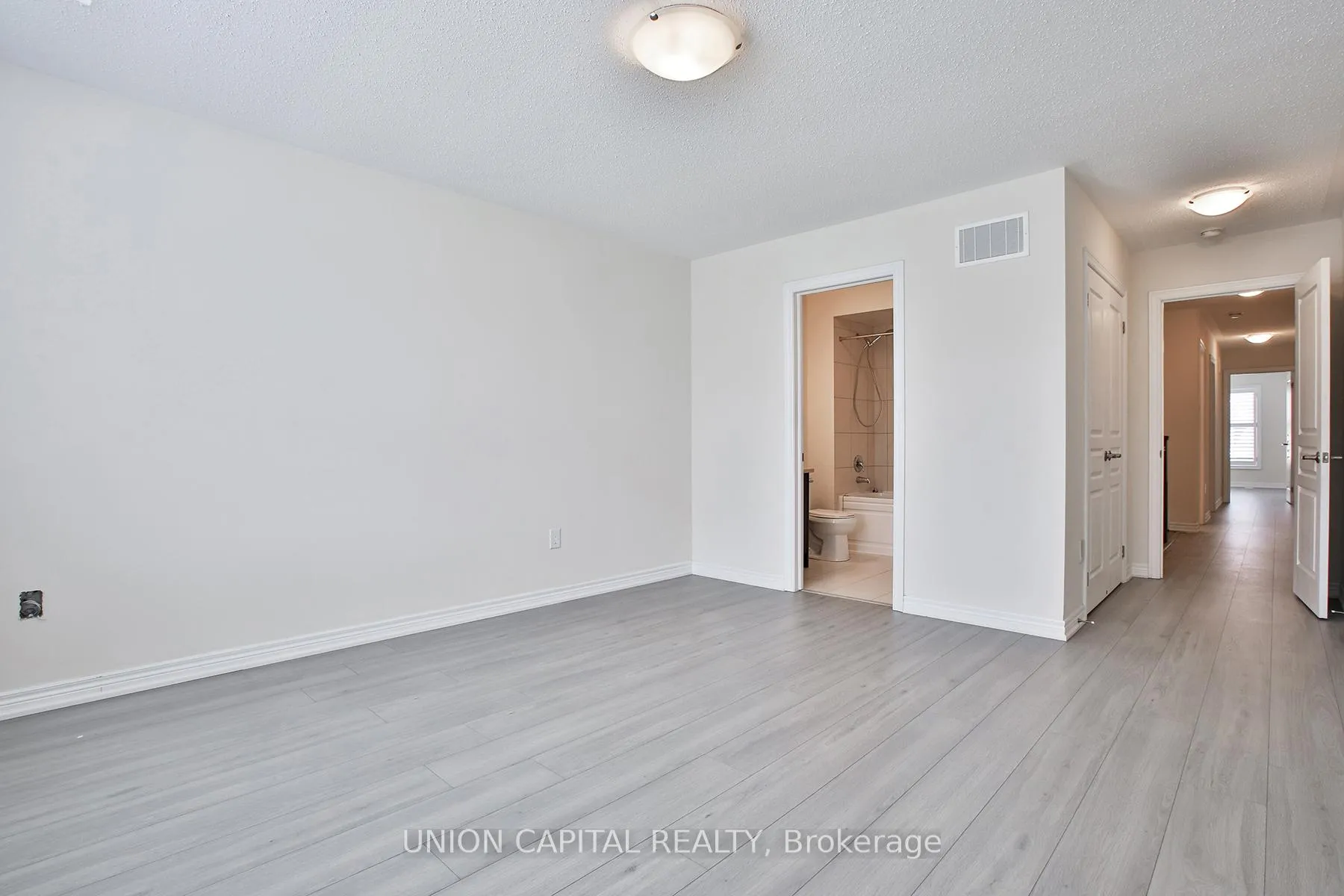 Photo 20 of 4632 16th Avenue, Markham, Berczy — HOMEH