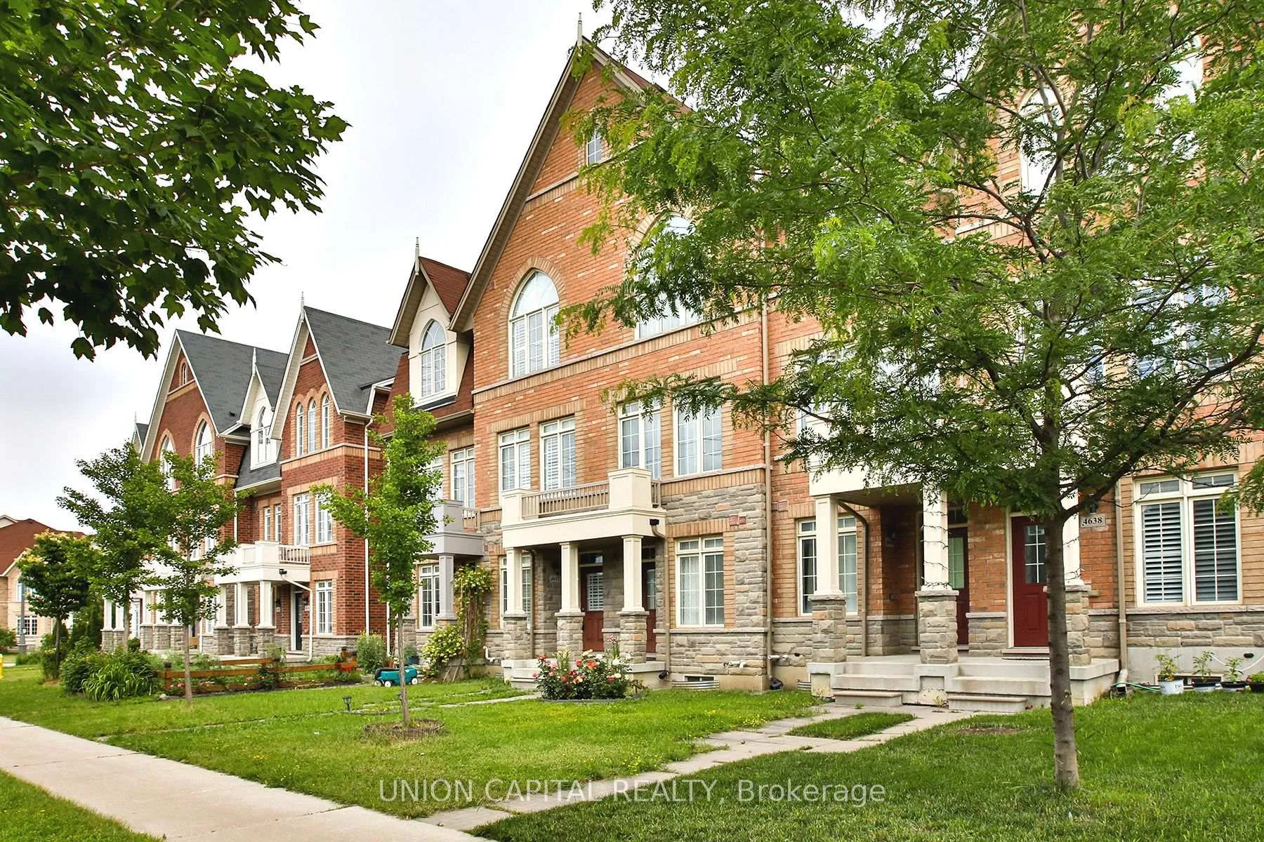 Photo 32 of 4632 16th Avenue, Markham, Berczy — HOMEH