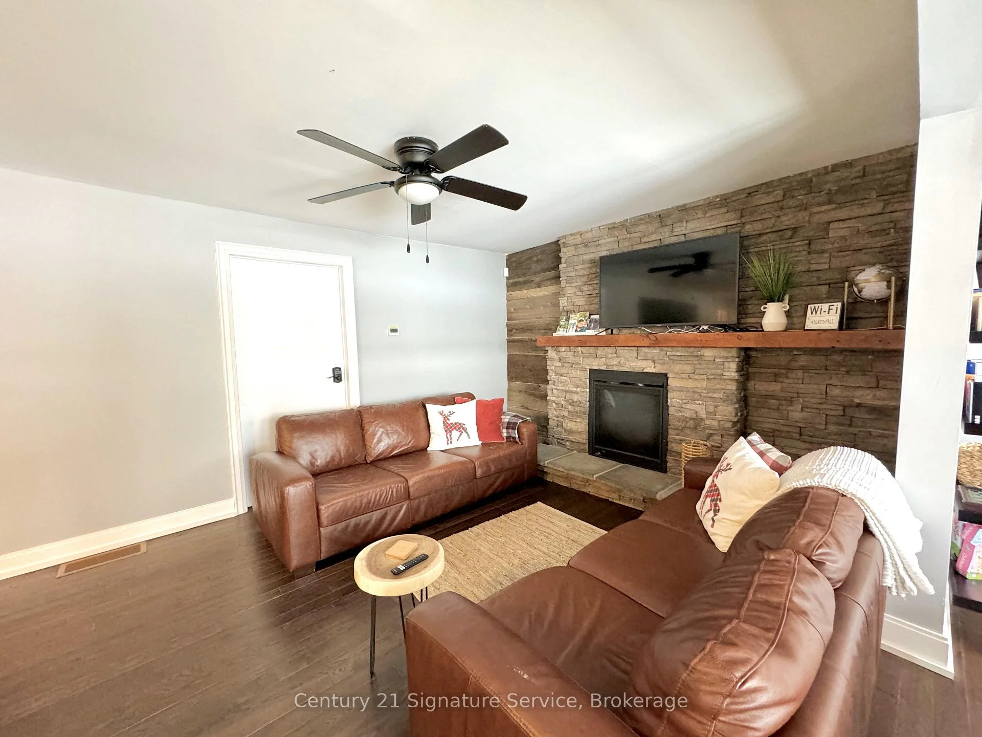 Photo 30 of 127 Maskinonge Road, Tay, Victoria Harbour — HOMEH