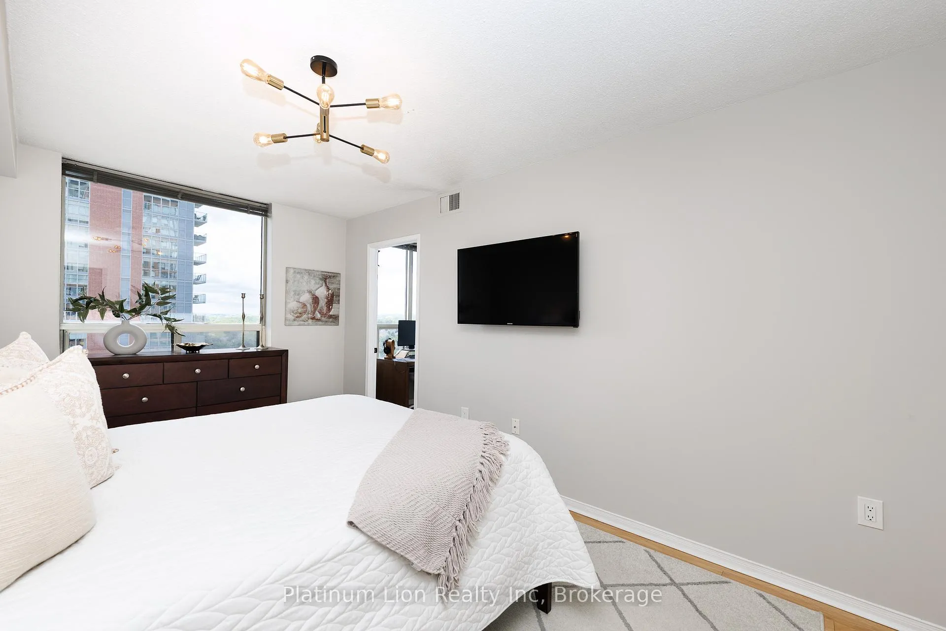 Photo 20 of Unit 1004, 1270 Maple Crossing Boulevard, Burlington, Brant — HOMEH