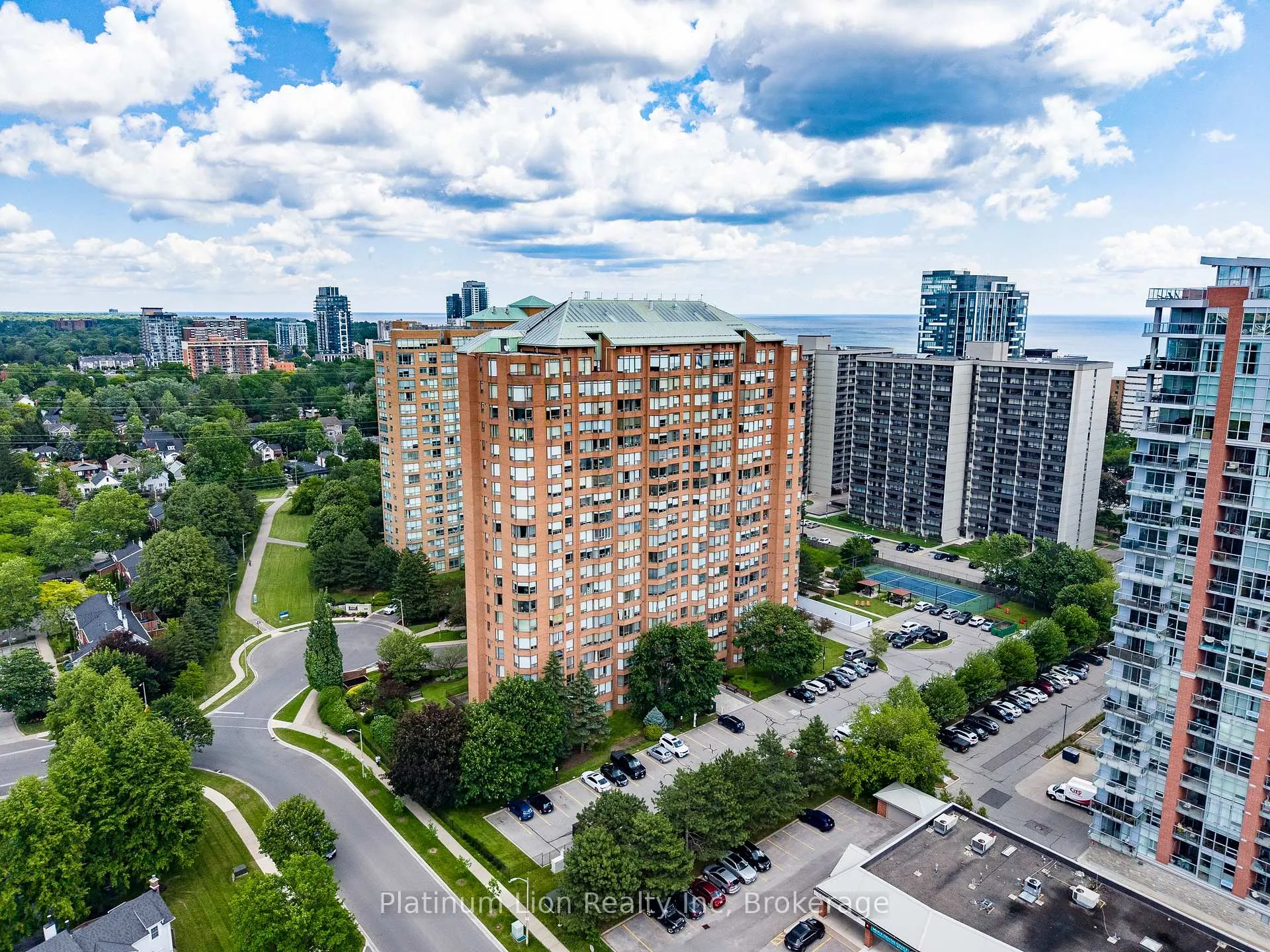 Photo 39 of Unit 1004, 1270 Maple Crossing Boulevard, Burlington, Brant — HOMEH