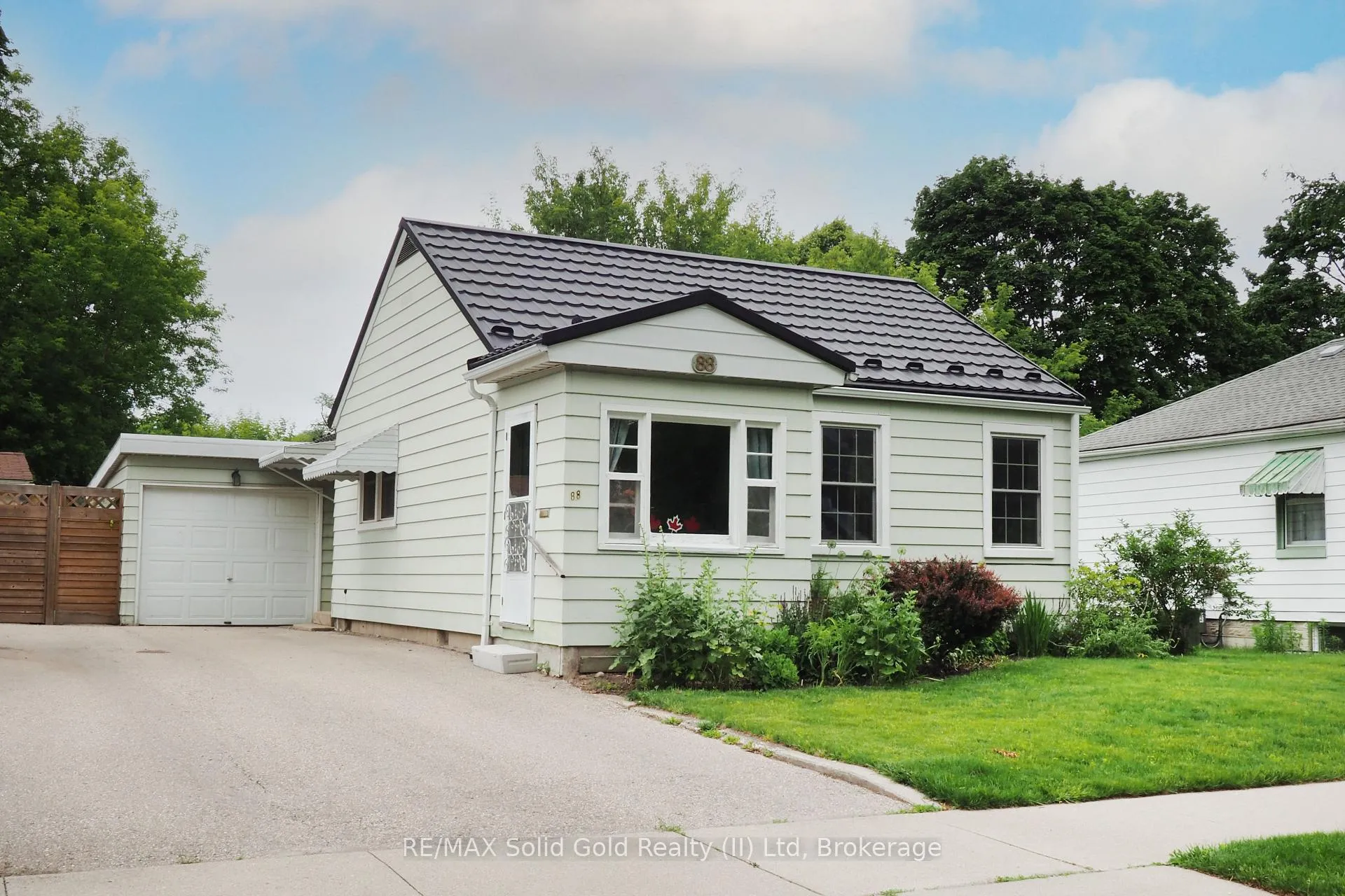 Photo 1 of 88 Glen Road, Kitchener — HOMEH