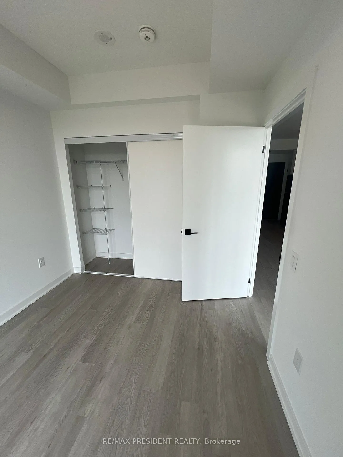 Photo 7 of Unit 1018, 2782 Barton Street, Hamilton, Riverdale — HOMEH