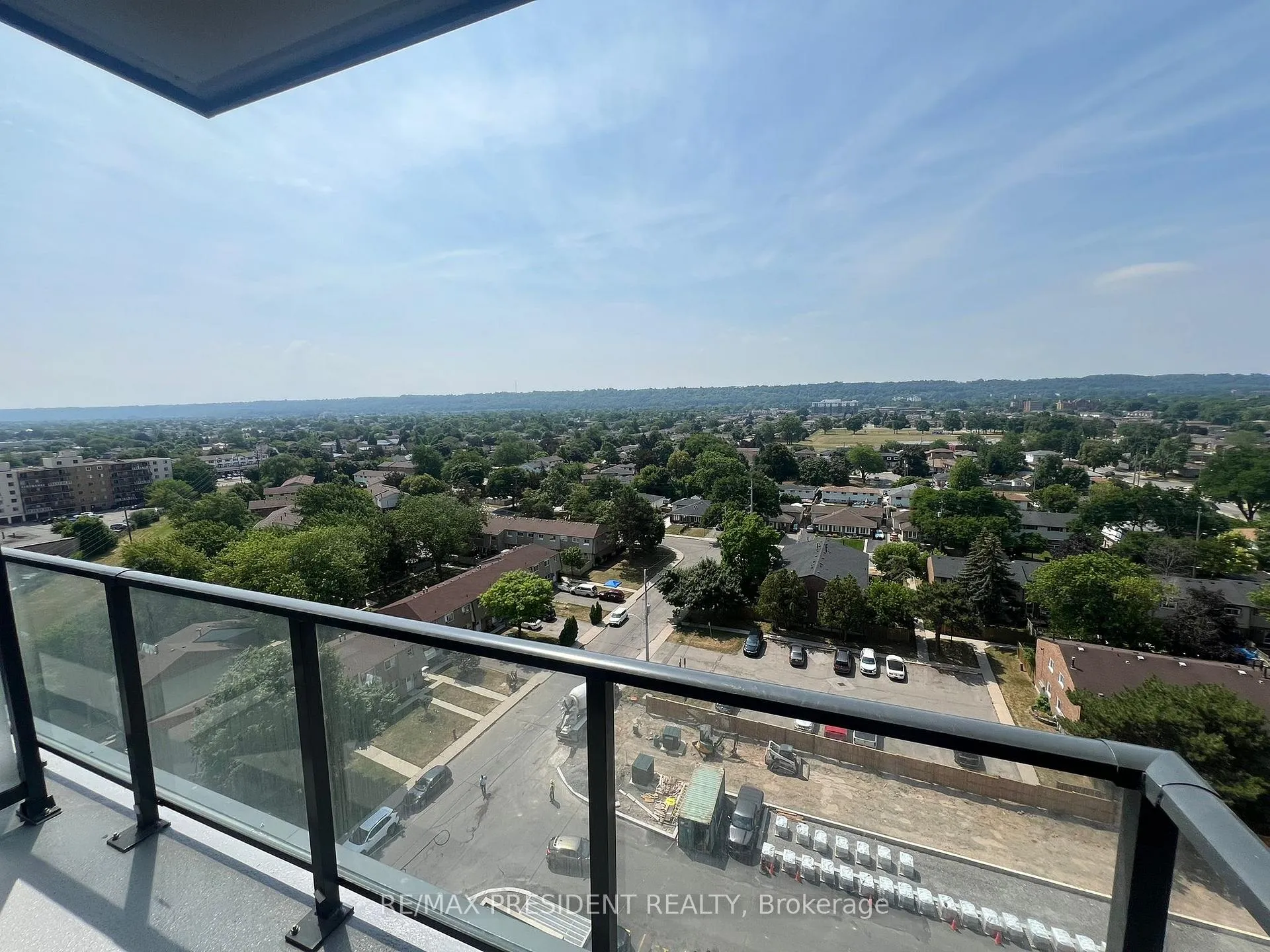 Photo 12 of Unit 1018, 2782 Barton Street, Hamilton, Riverdale — HOMEH