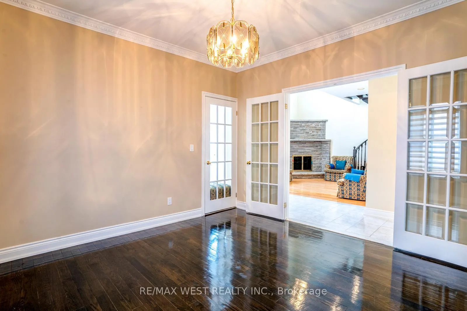 Photo 8 of 229 Baker Avenue, Richmond Hill, Harding — HOMEH