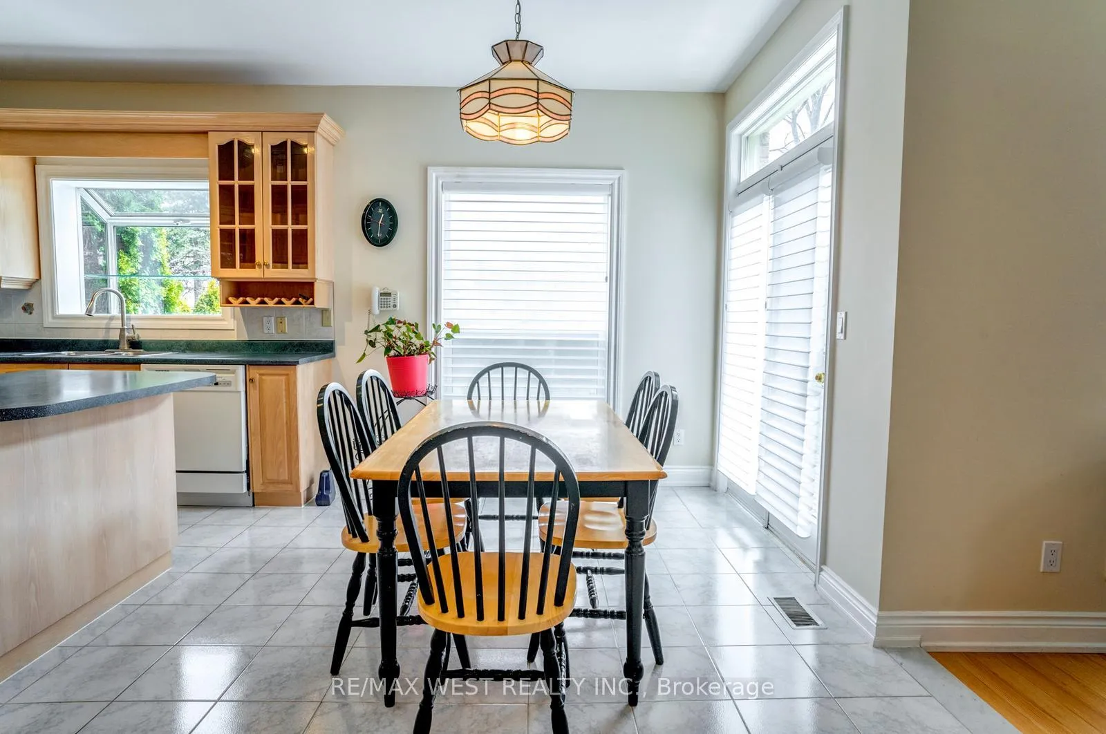 Photo 13 of 229 Baker Avenue, Richmond Hill, Harding — HOMEH