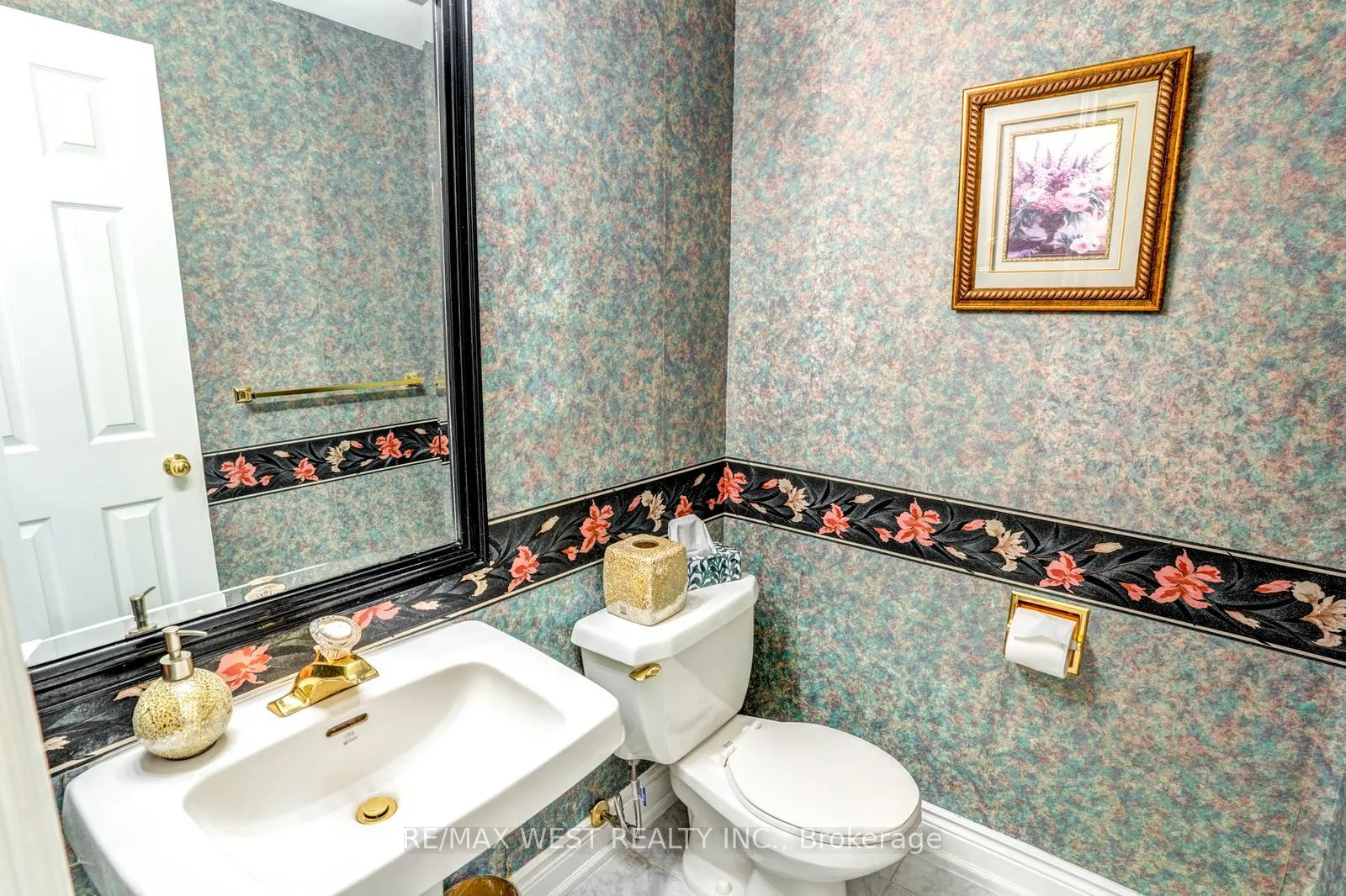 Photo 18 of 229 Baker Avenue, Richmond Hill, Harding — HOMEH