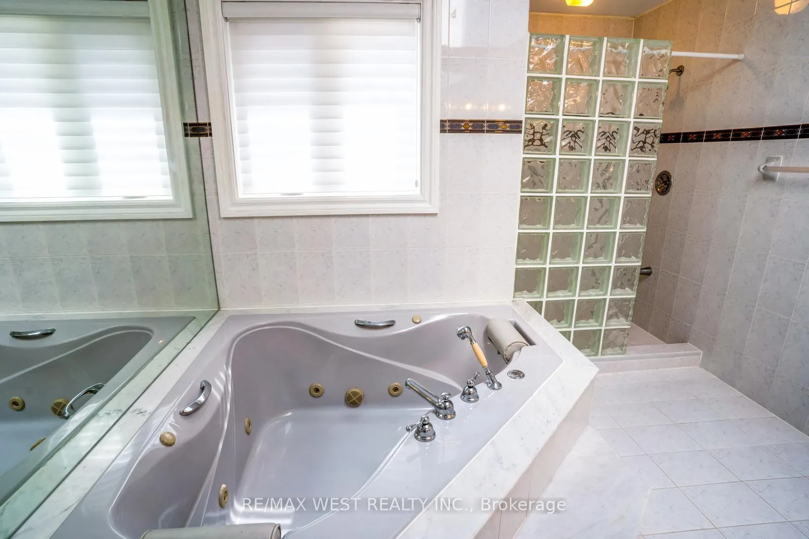Photo 25 of 229 Baker Avenue, Richmond Hill, Harding — HOMEH