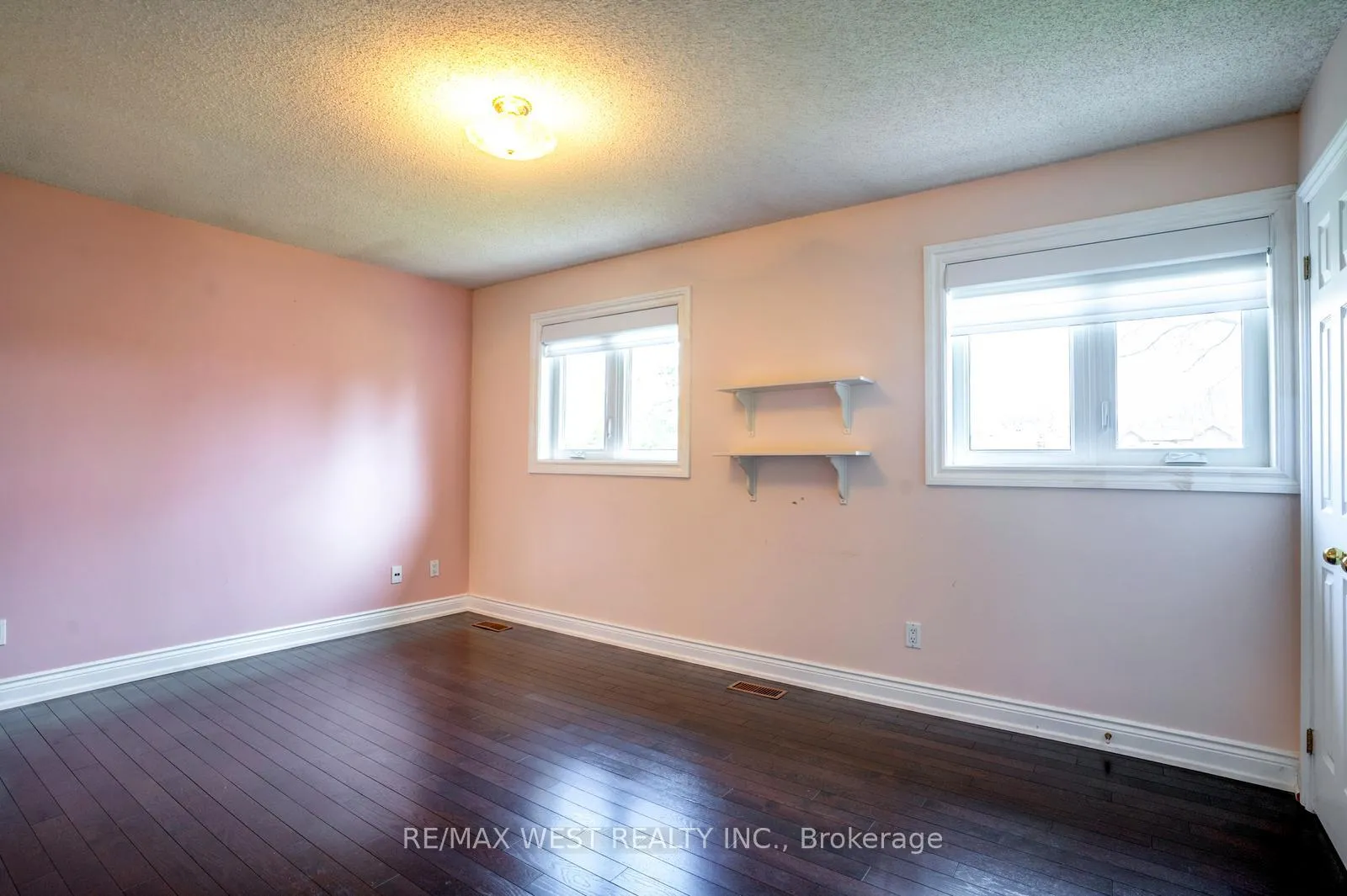 Photo 27 of 229 Baker Avenue, Richmond Hill, Harding — HOMEH