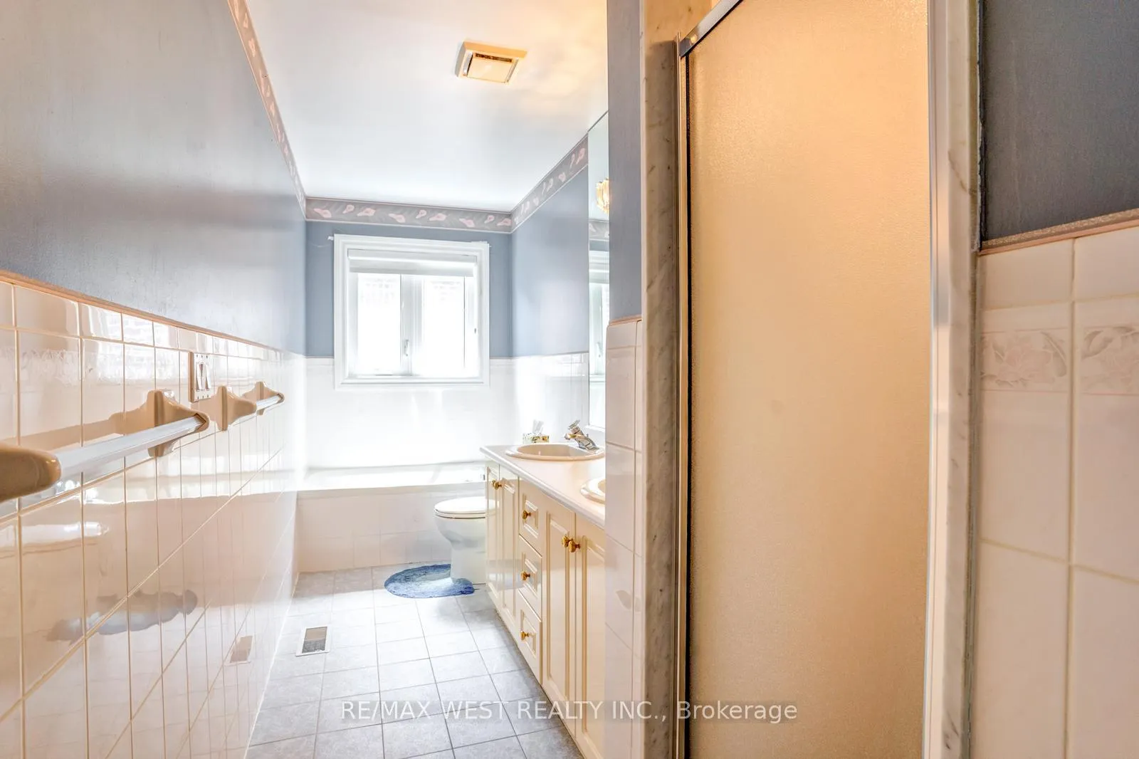 Photo 33 of 229 Baker Avenue, Richmond Hill, Harding — HOMEH