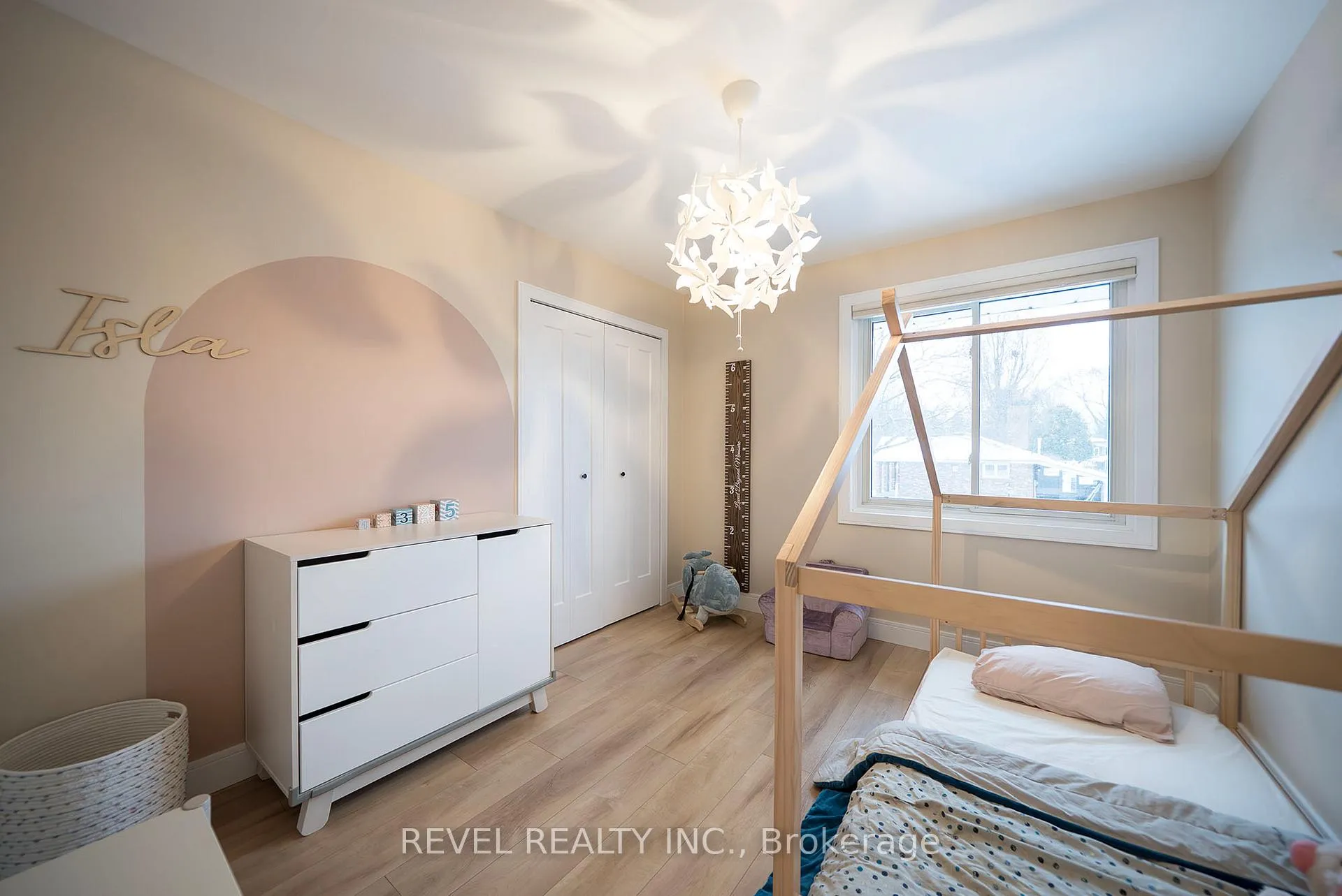 Photo 14 of 2 Grenada Drive, Norfolk, Simcoe — HOMEH
