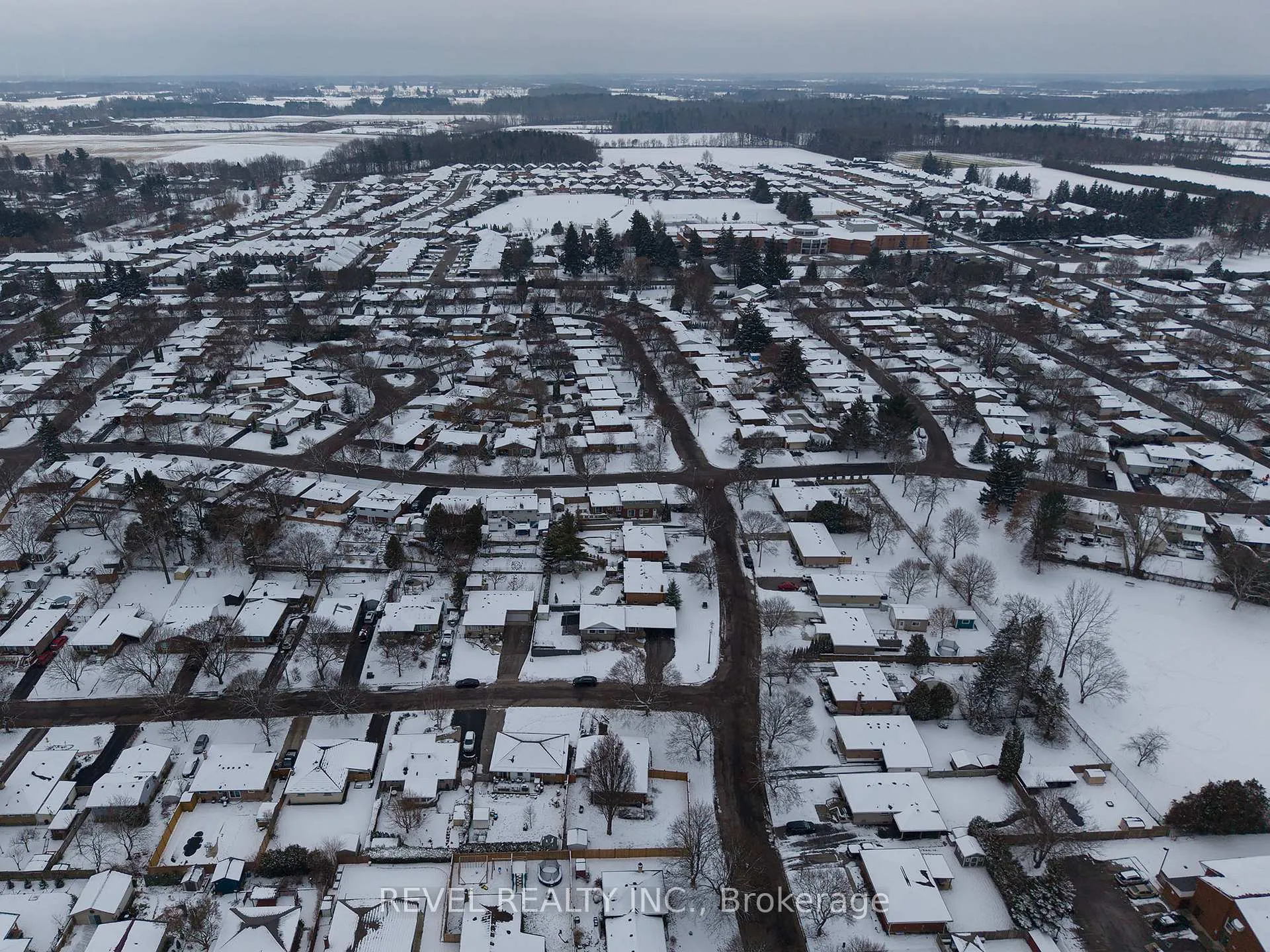 Photo 31 of 2 Grenada Drive, Norfolk, Simcoe — HOMEH