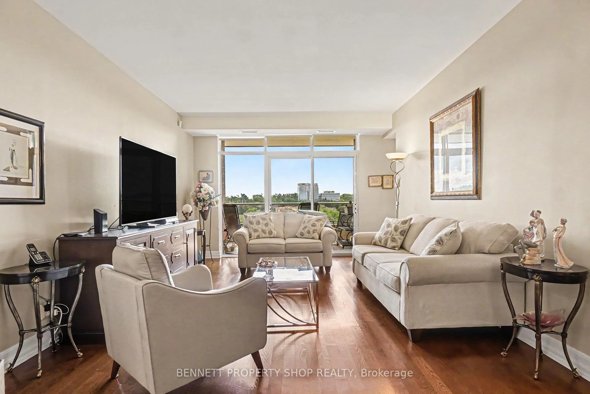 Photo 5 of Unit 708, 3580 Rivergate Way, Ottawa, Quinterra — HOMEH