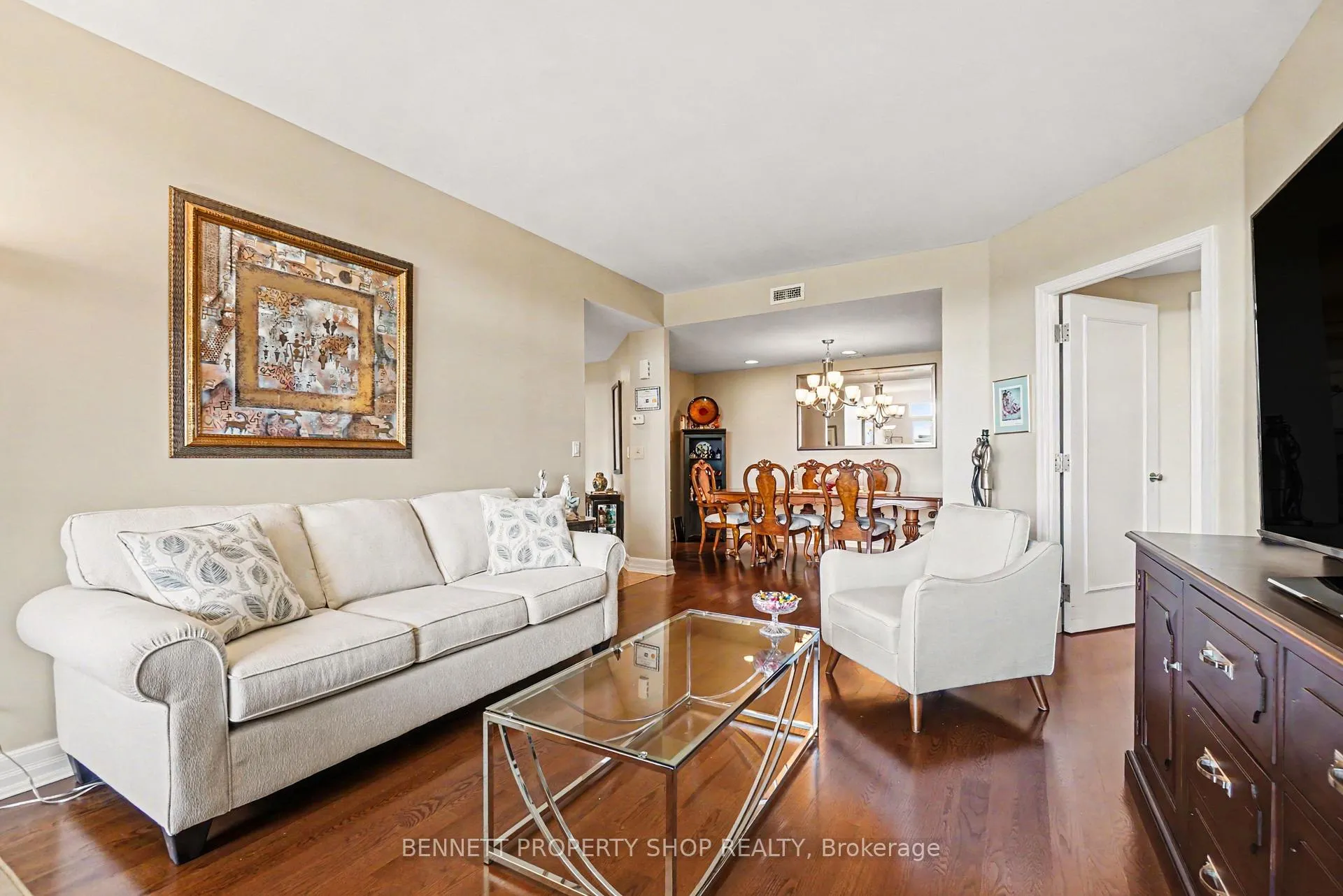 Photo 7 of Unit 708, 3580 Rivergate Way, Ottawa, Quinterra — HOMEH