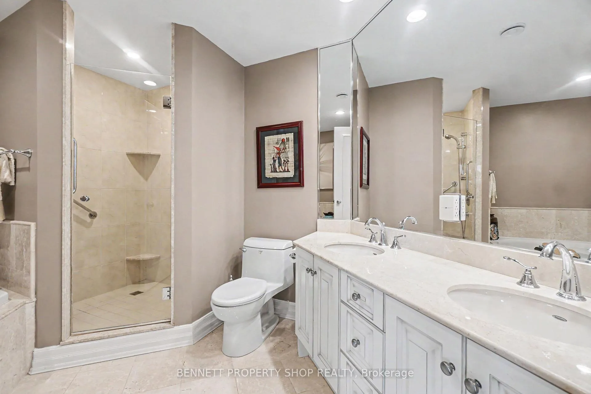 Photo 12 of Unit 708, 3580 Rivergate Way, Ottawa, Quinterra — HOMEH