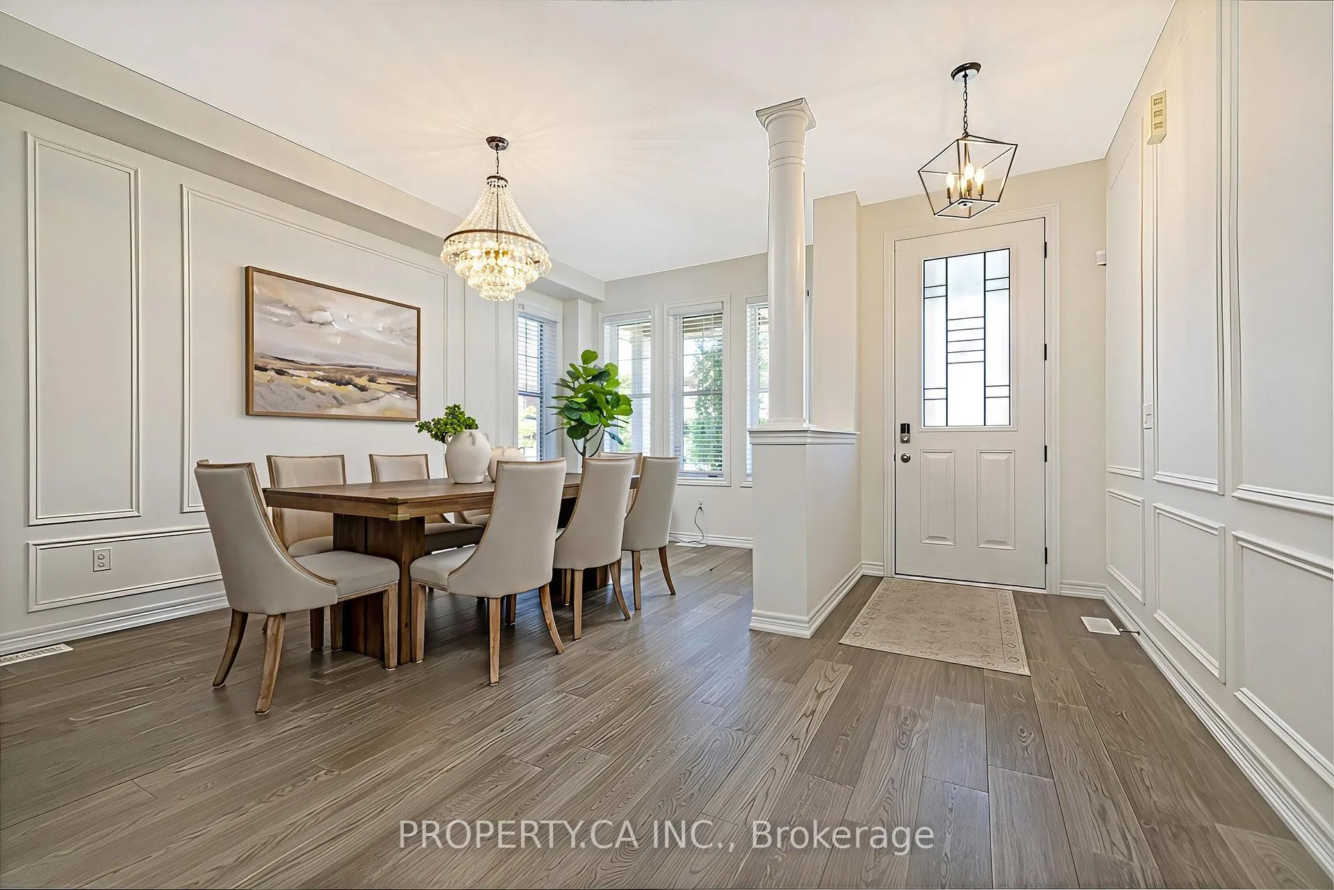 Photo 4 of 27 Macbean Crescent, Hamilton, Waterdown — HOMEH