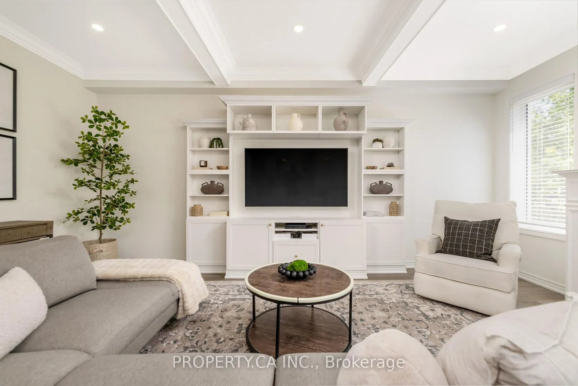 Photo 7 of 27 Macbean Crescent, Hamilton, Waterdown — HOMEH