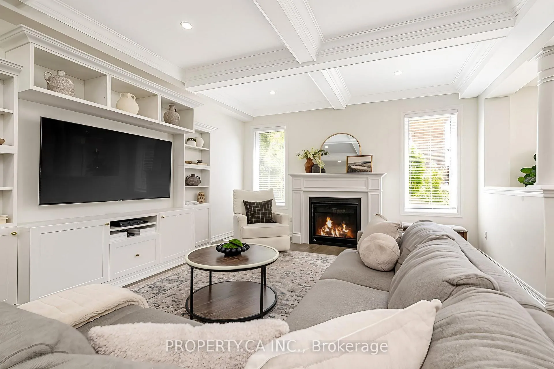 Photo 9 of 27 Macbean Crescent, Hamilton, Waterdown — HOMEH