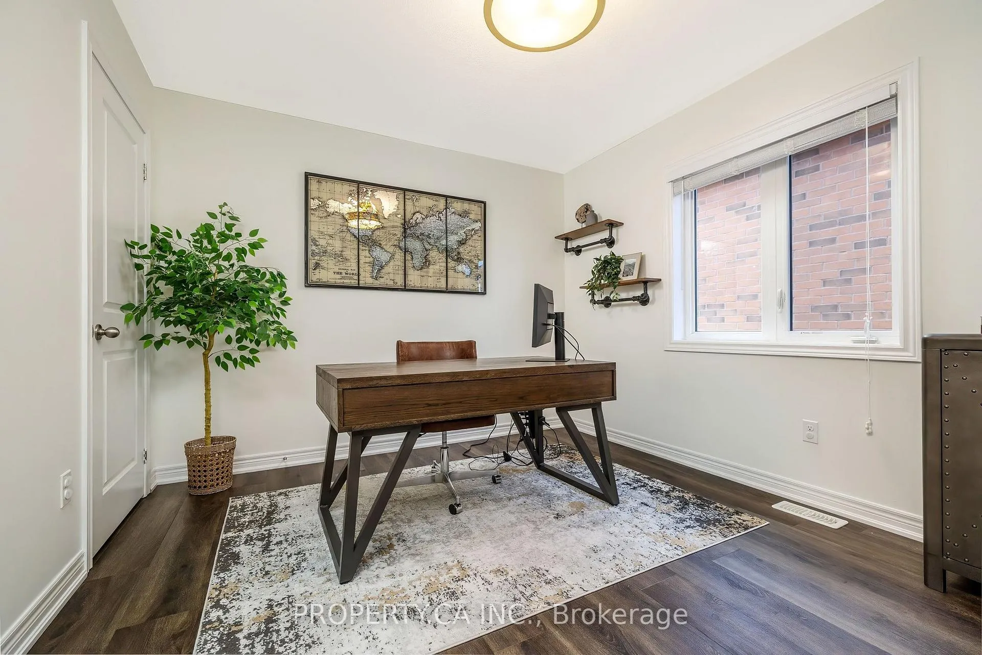 Photo 19 of 27 Macbean Crescent, Hamilton, Waterdown — HOMEH