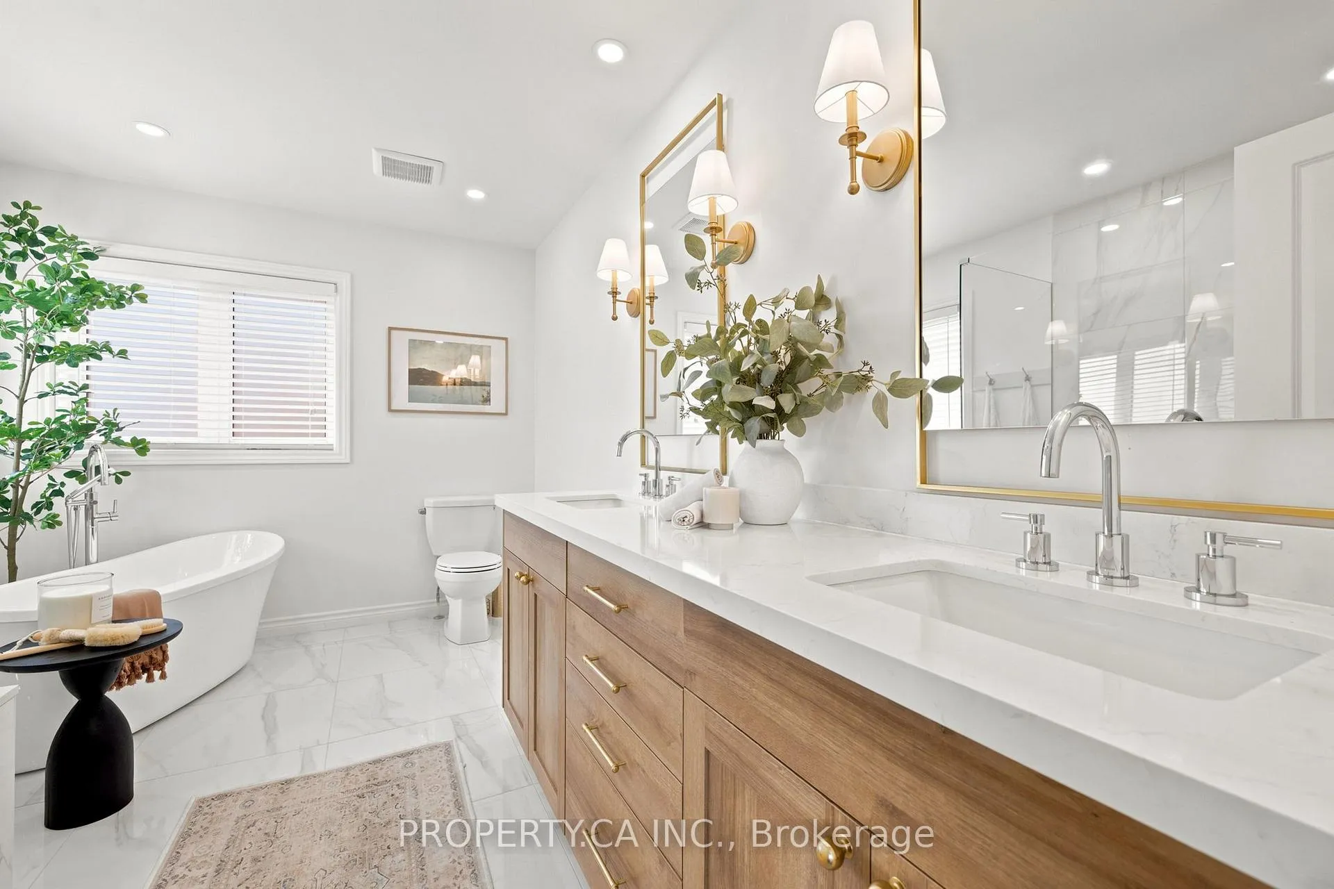 Photo 22 of 27 Macbean Crescent, Hamilton, Waterdown — HOMEH