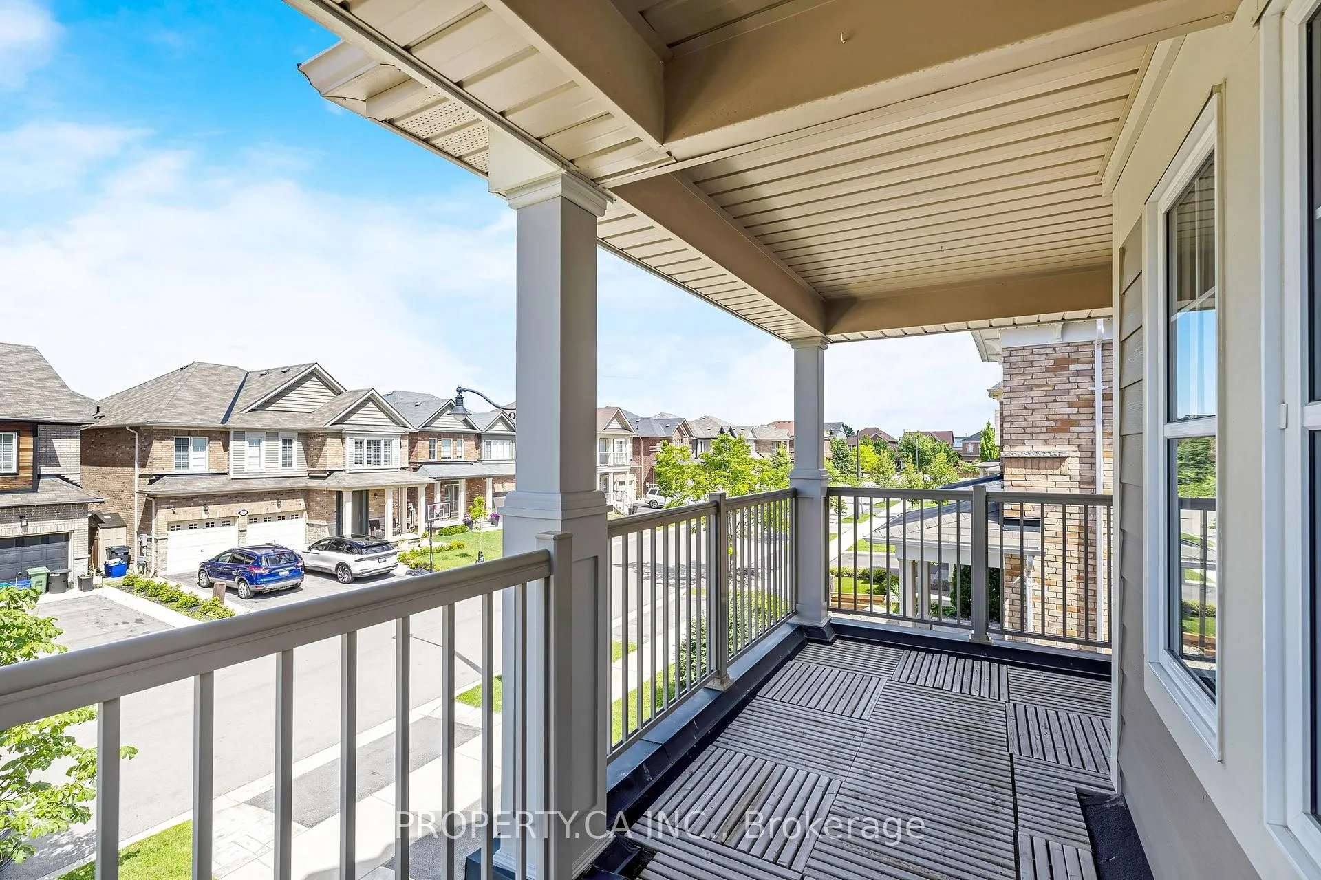 Photo 27 of 27 Macbean Crescent, Hamilton, Waterdown — HOMEH