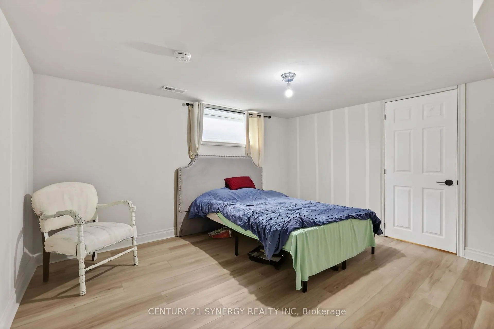 Photo 42 of 2358 Joliffe Street, Ottawa, Hawthorne Meadows — HOMEH