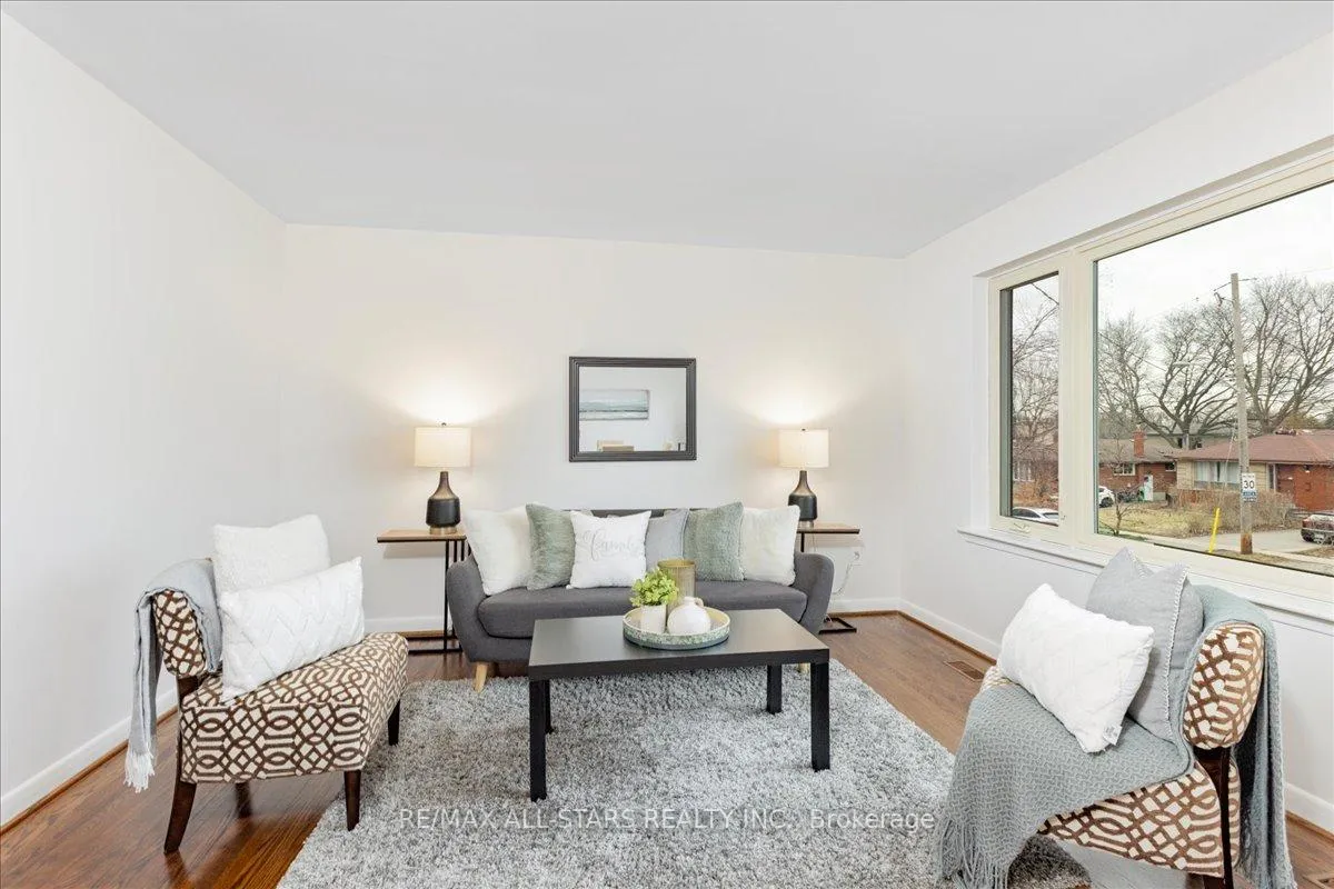 Photo 1 of 55 Sancrest Drive, Scarborough, Bendale — HOMEH