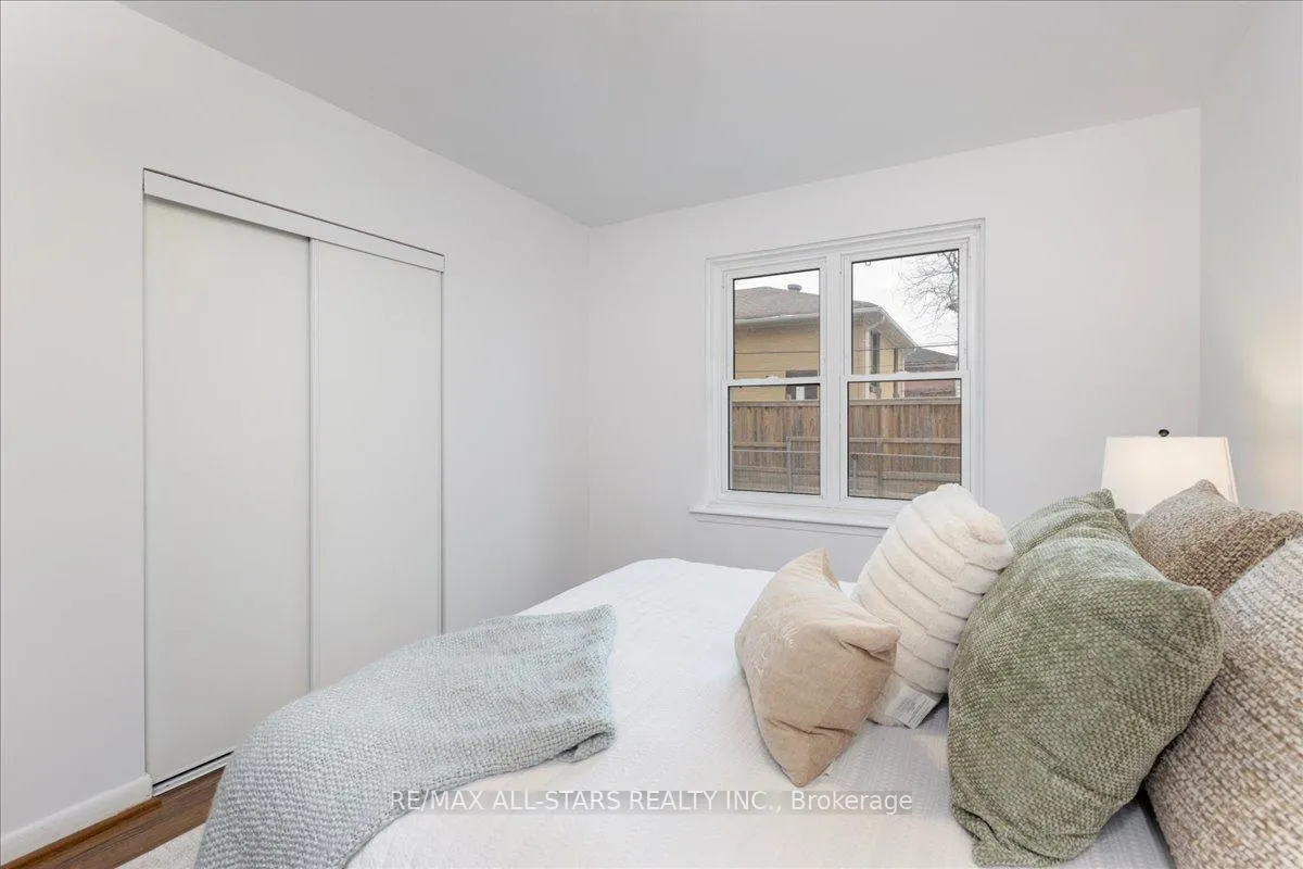 Photo 15 of 55 Sancrest Drive, Scarborough, Bendale — HOMEH