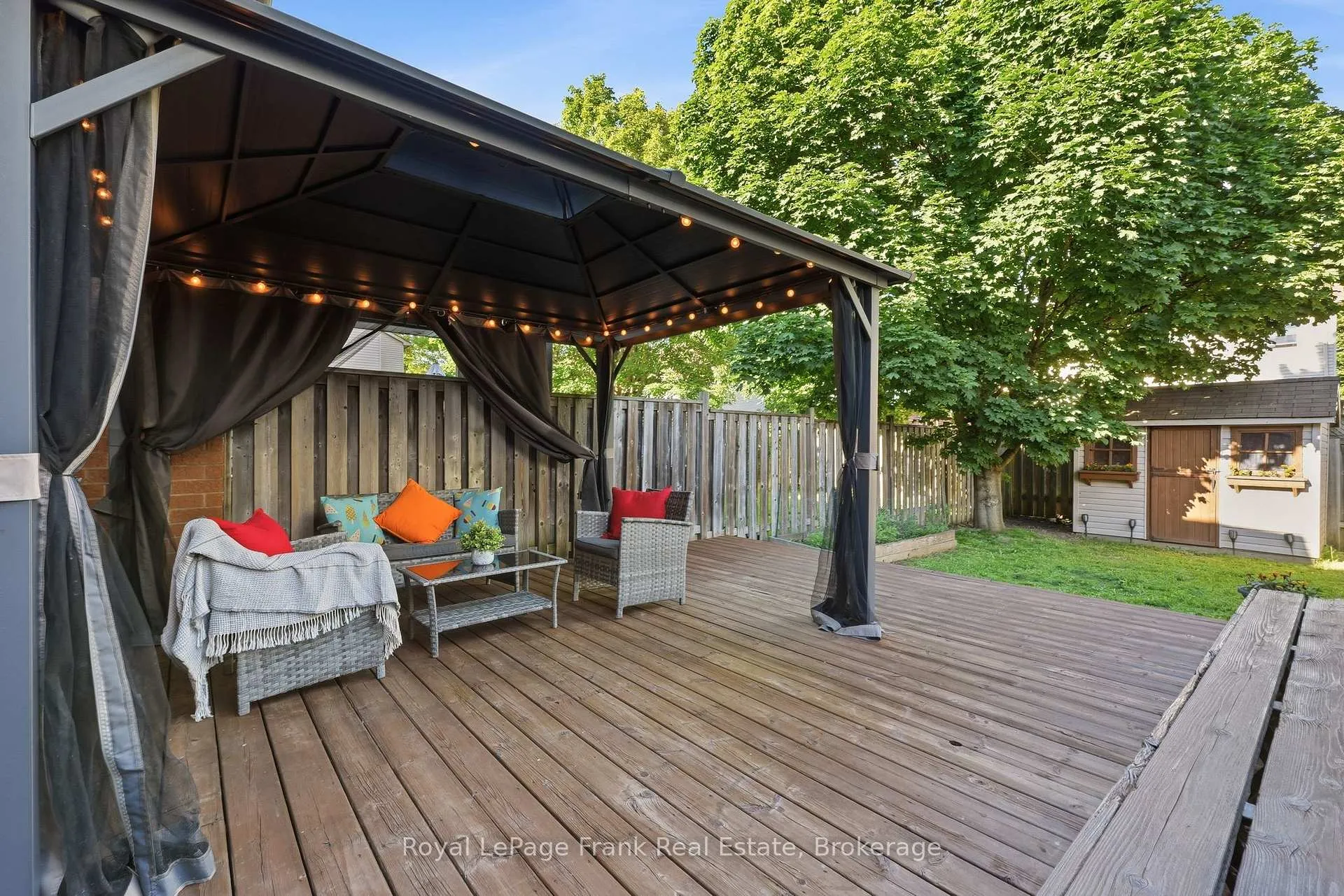 Photo 31 of 41 Landerville Lane, Clarington, Bowmanville — HOMEH